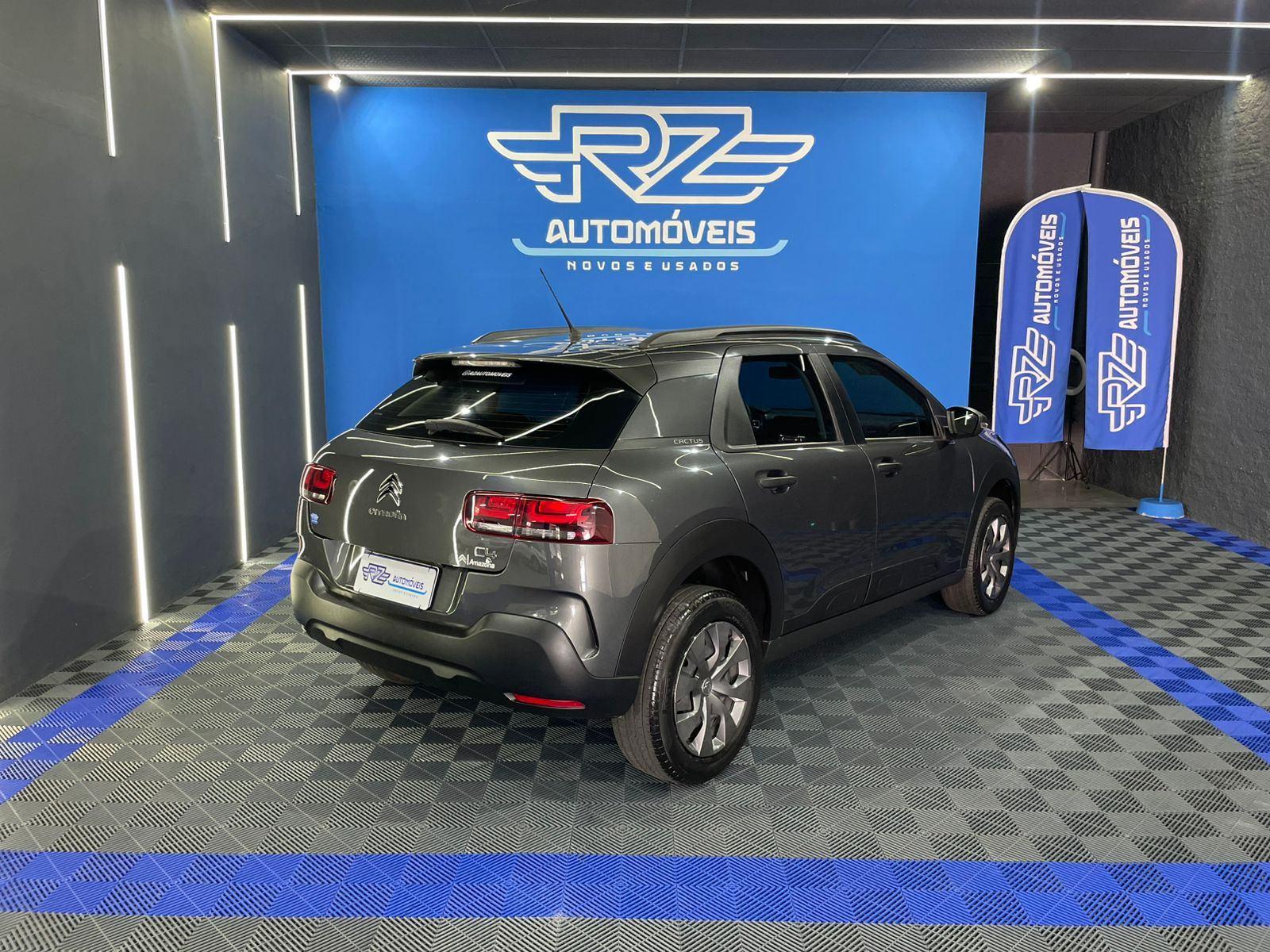 Foto número 319406 do veiculo