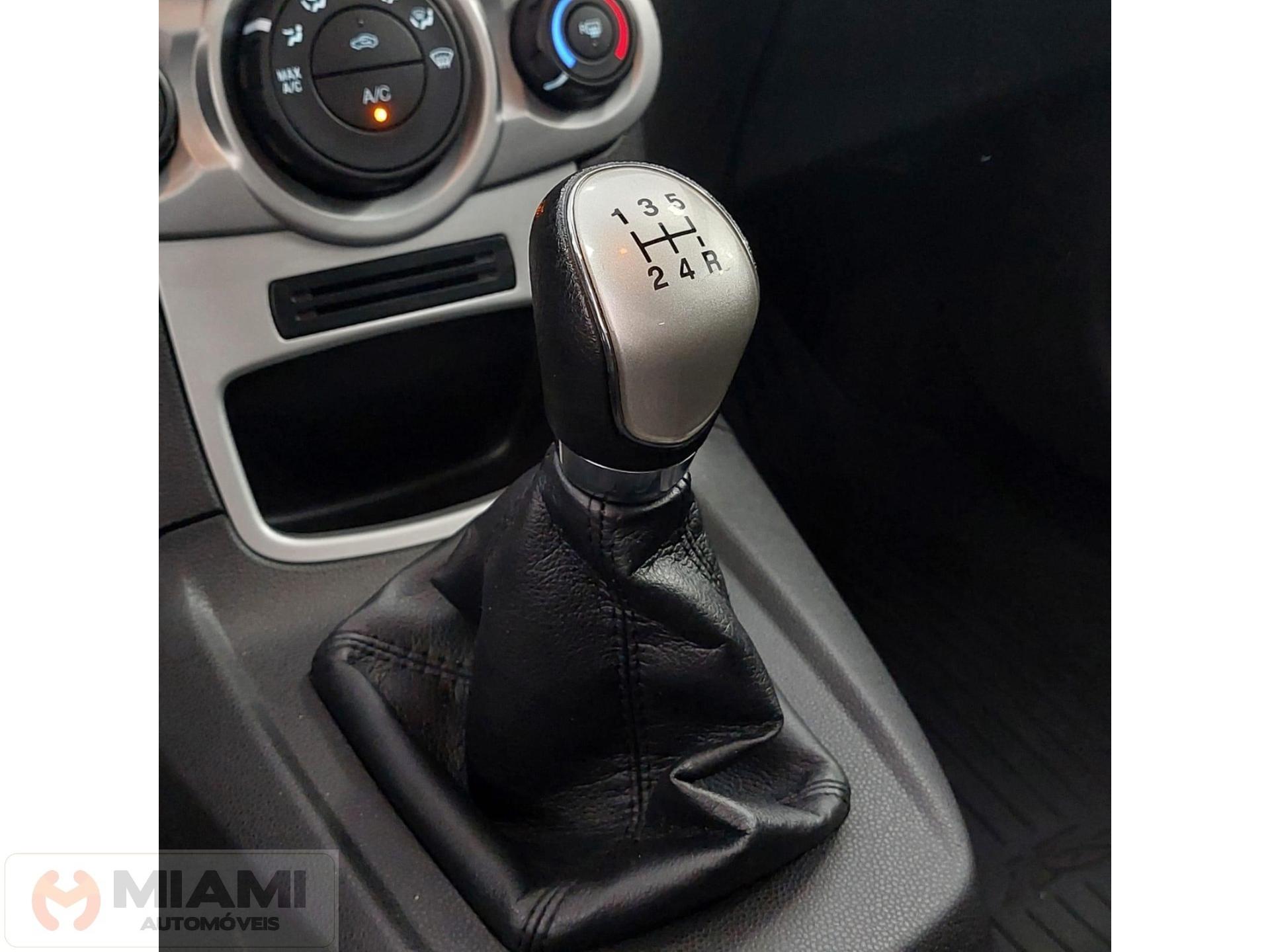 Foto número 322521 do veiculo