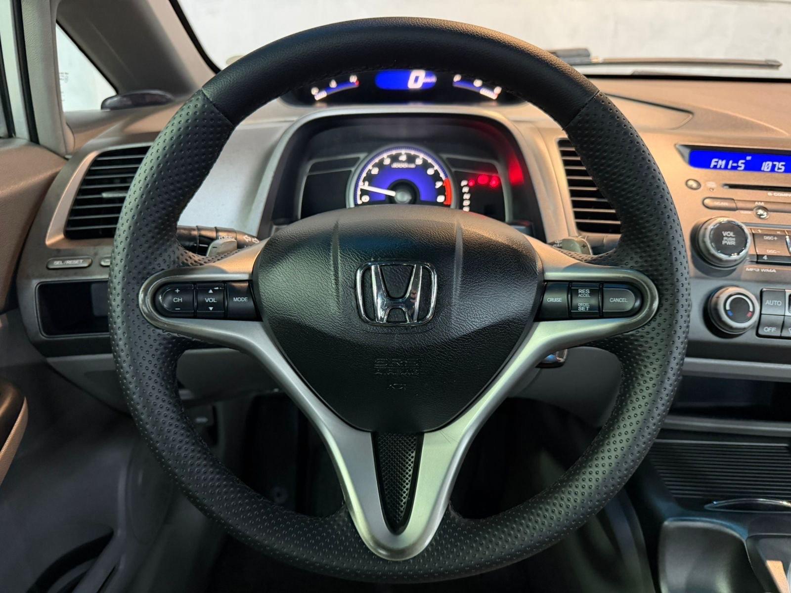 Foto número 352915 do veiculo