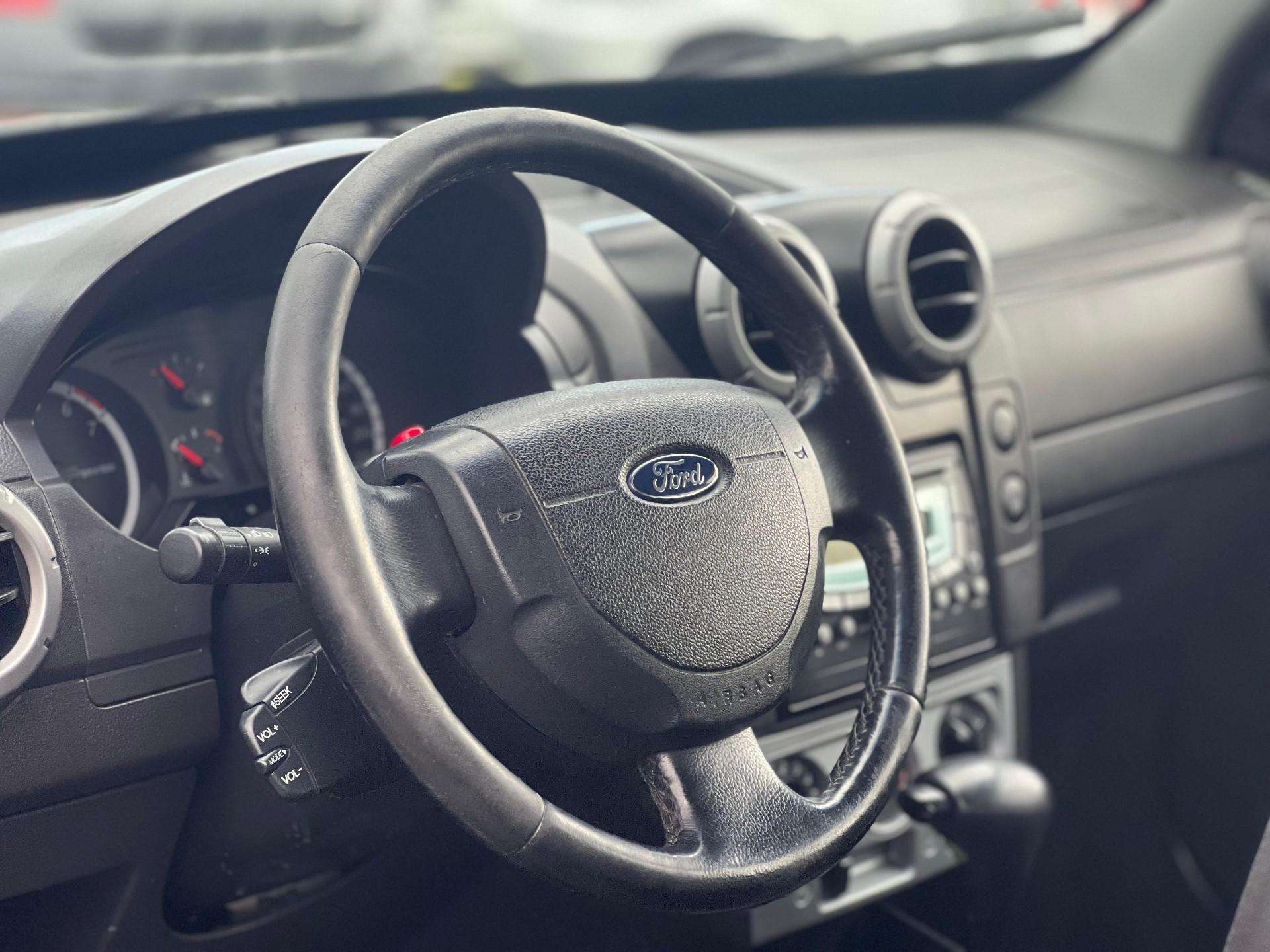 Foto número 358014 do veiculo