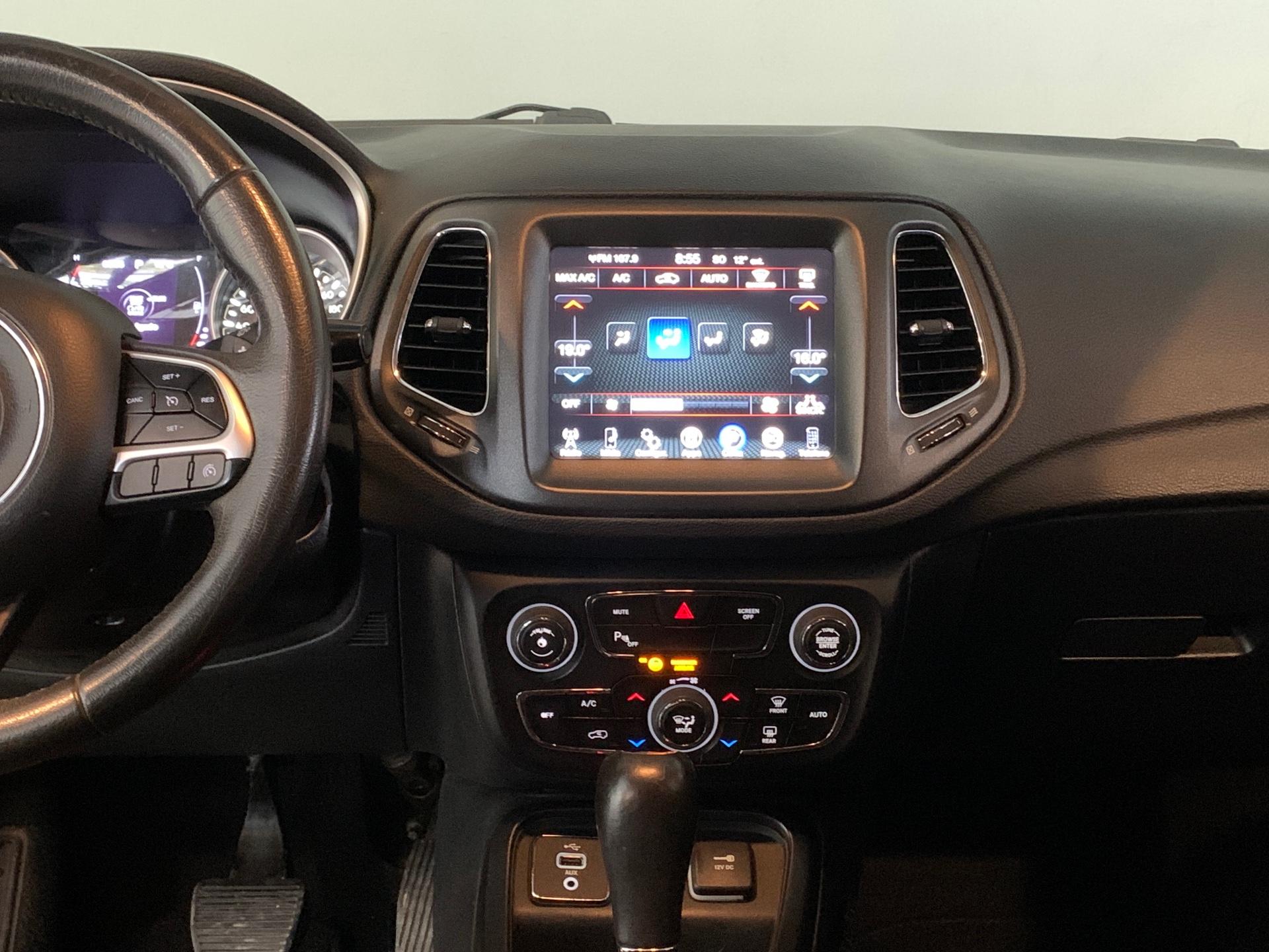 Foto número 330646 do veiculo