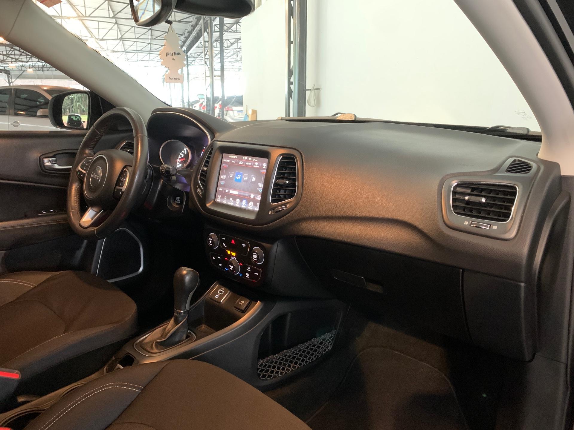 Foto número 330643 do veiculo