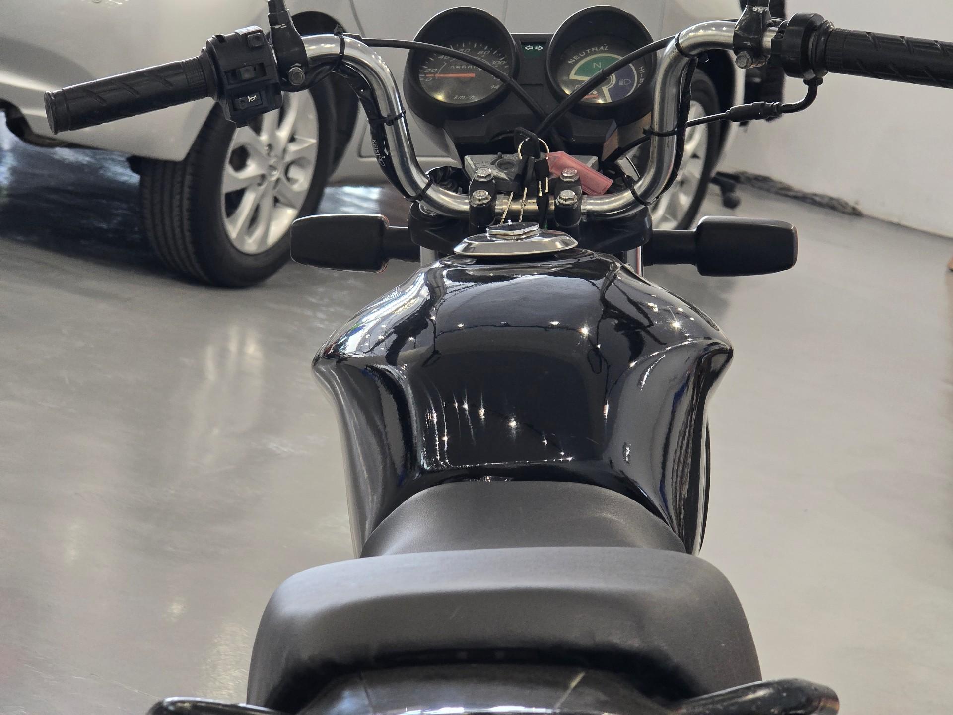 Foto número 341946 do veiculo