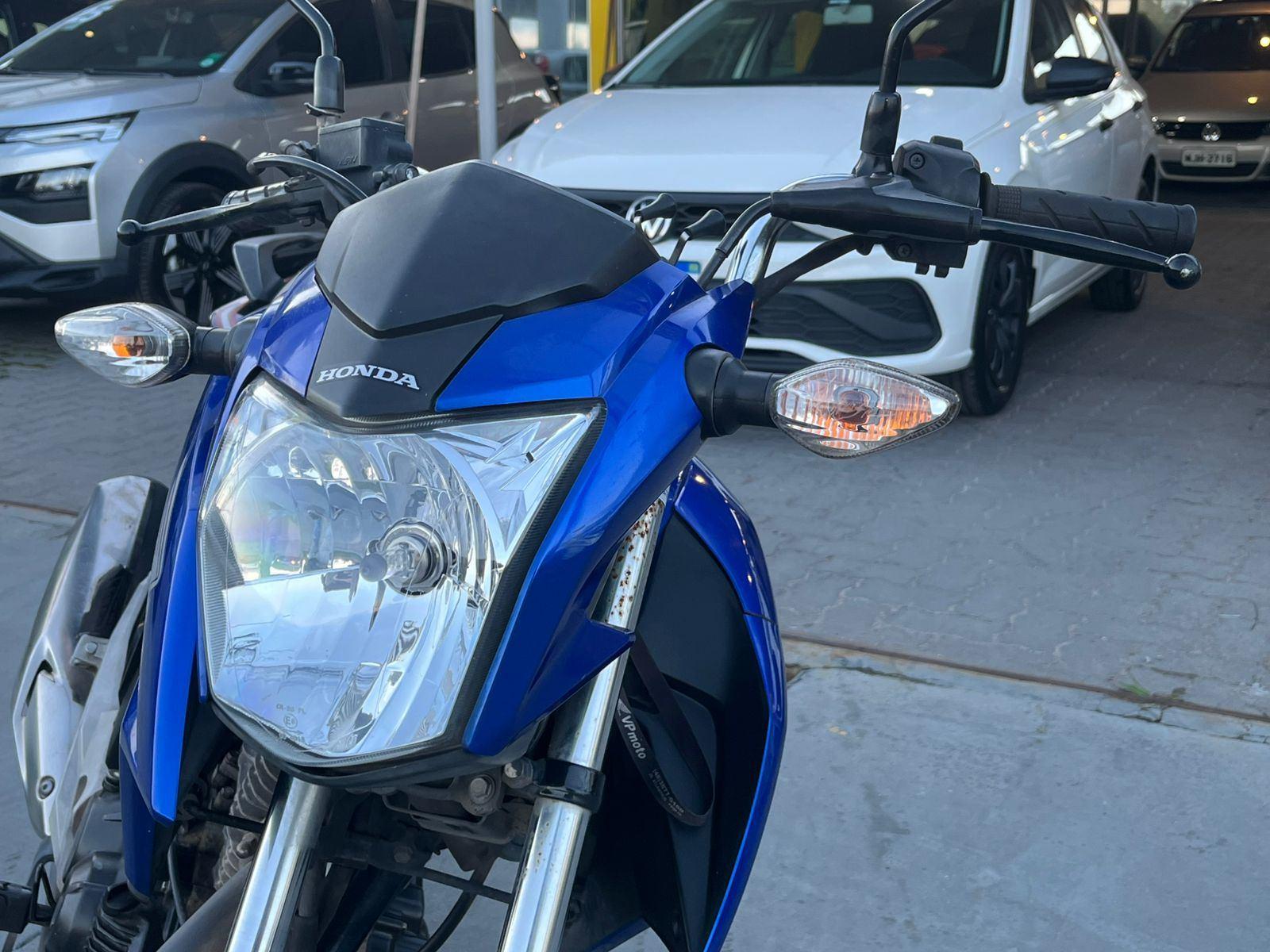 Foto número 346855 do veiculo