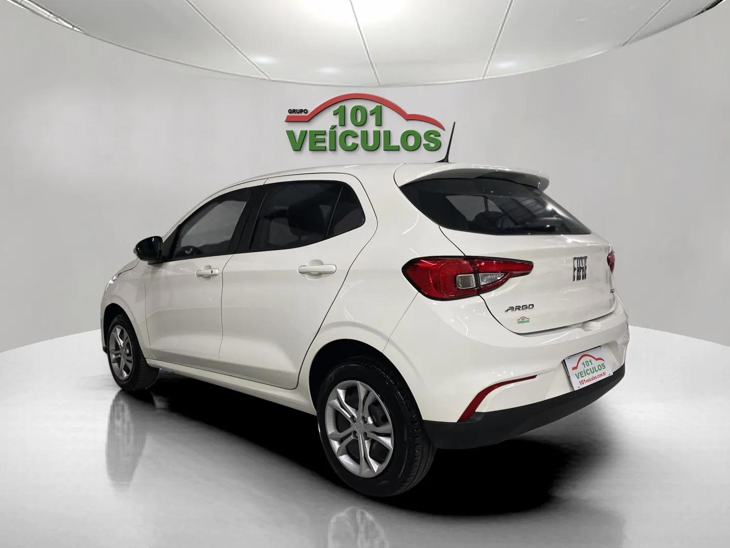 Foto número 368916 do veiculo