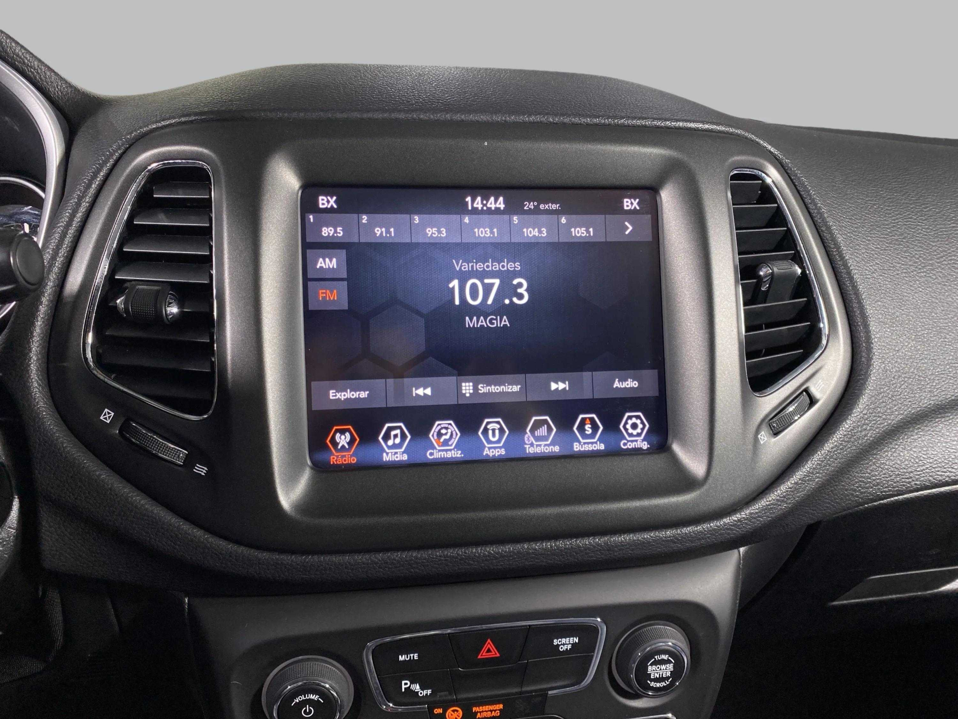 Foto número 395202 do veiculo