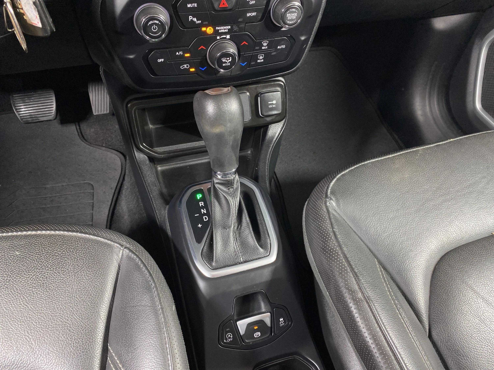 Foto número 373693 do veiculo