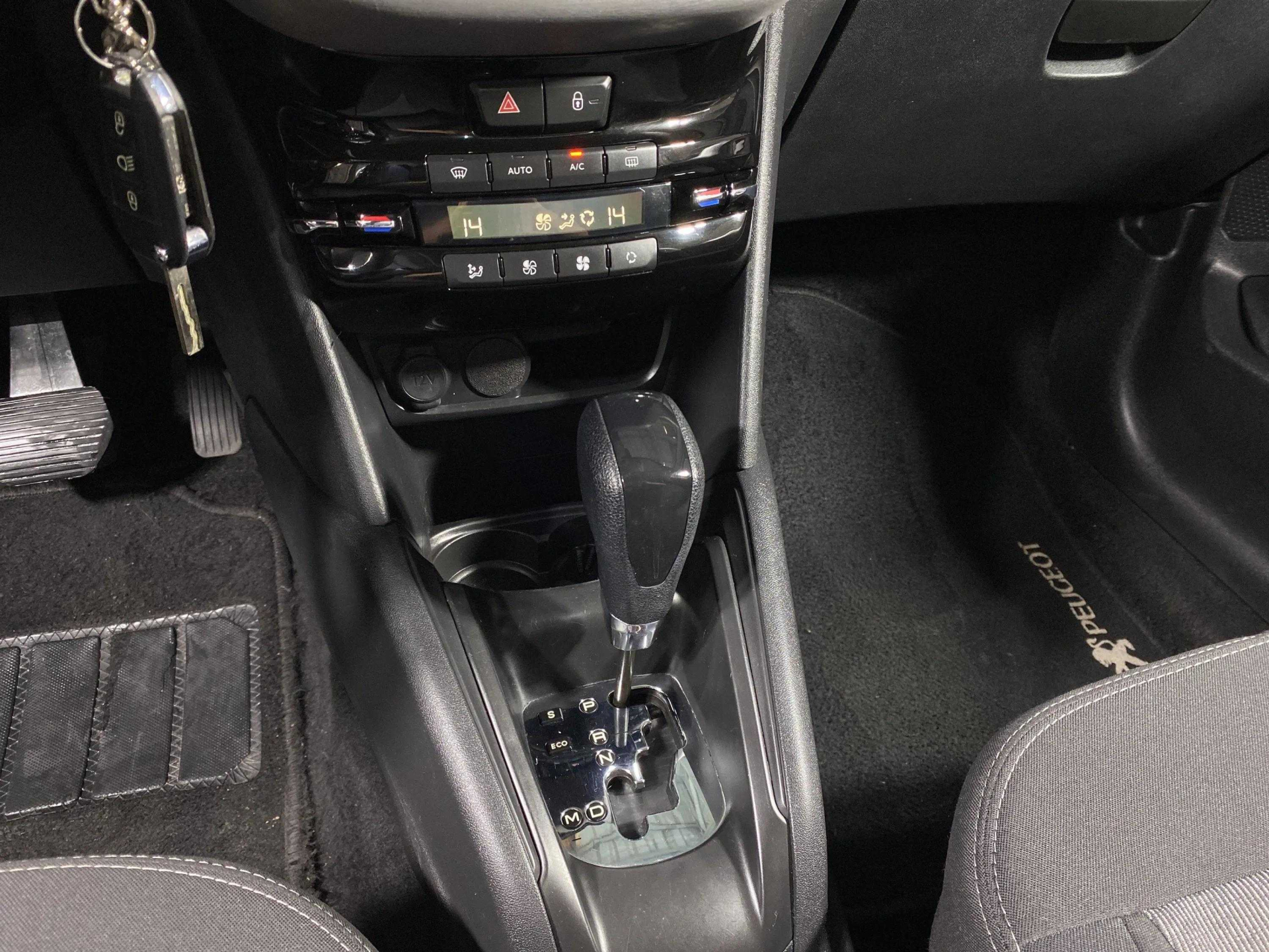 Foto número 382174 do veiculo