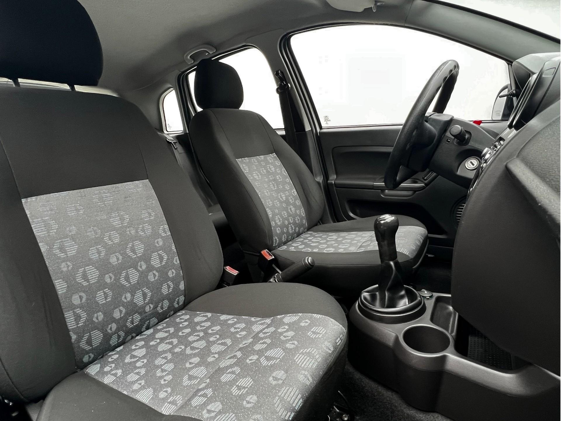 Foto número 360870 do veiculo