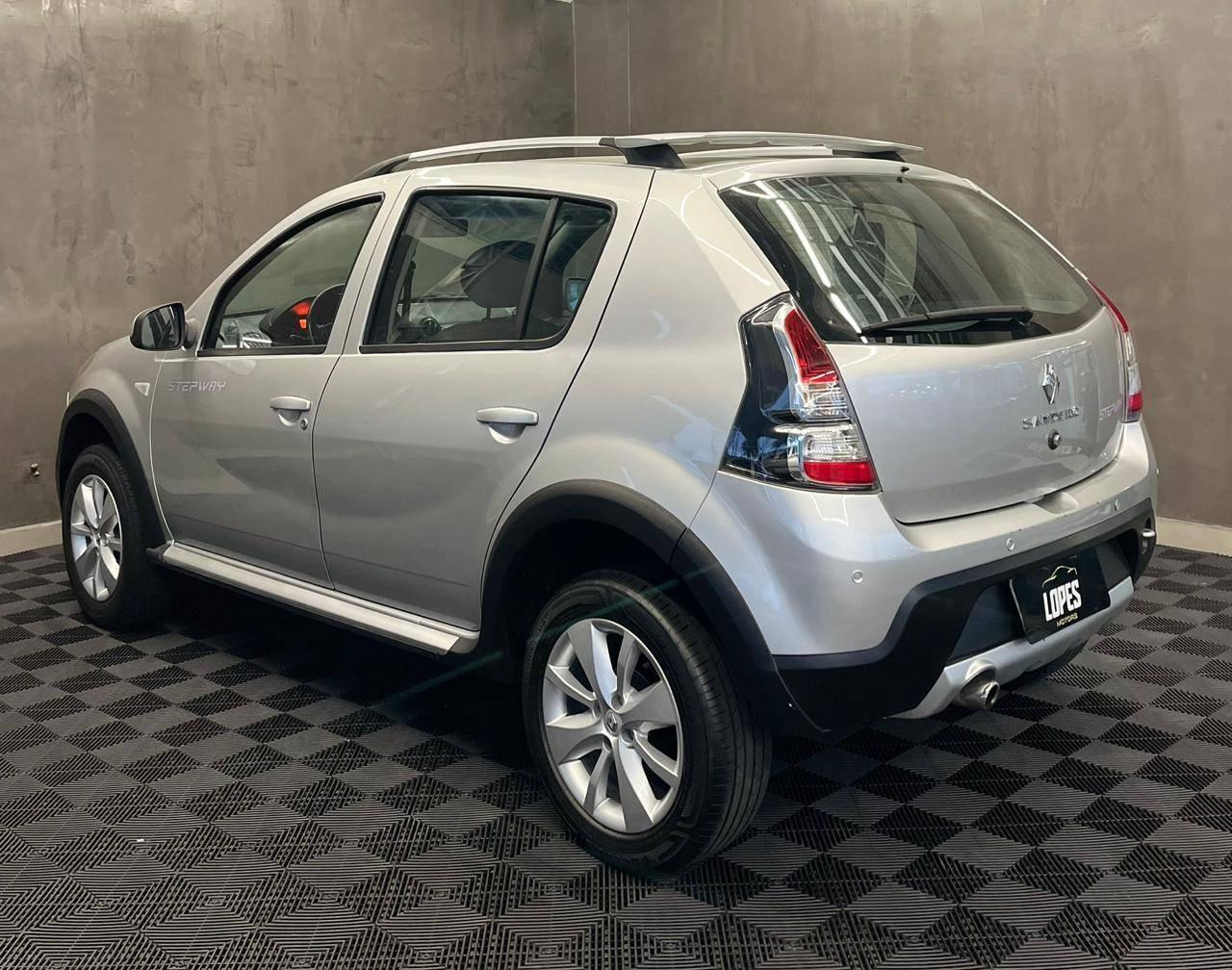 Foto número 369998 do veiculo