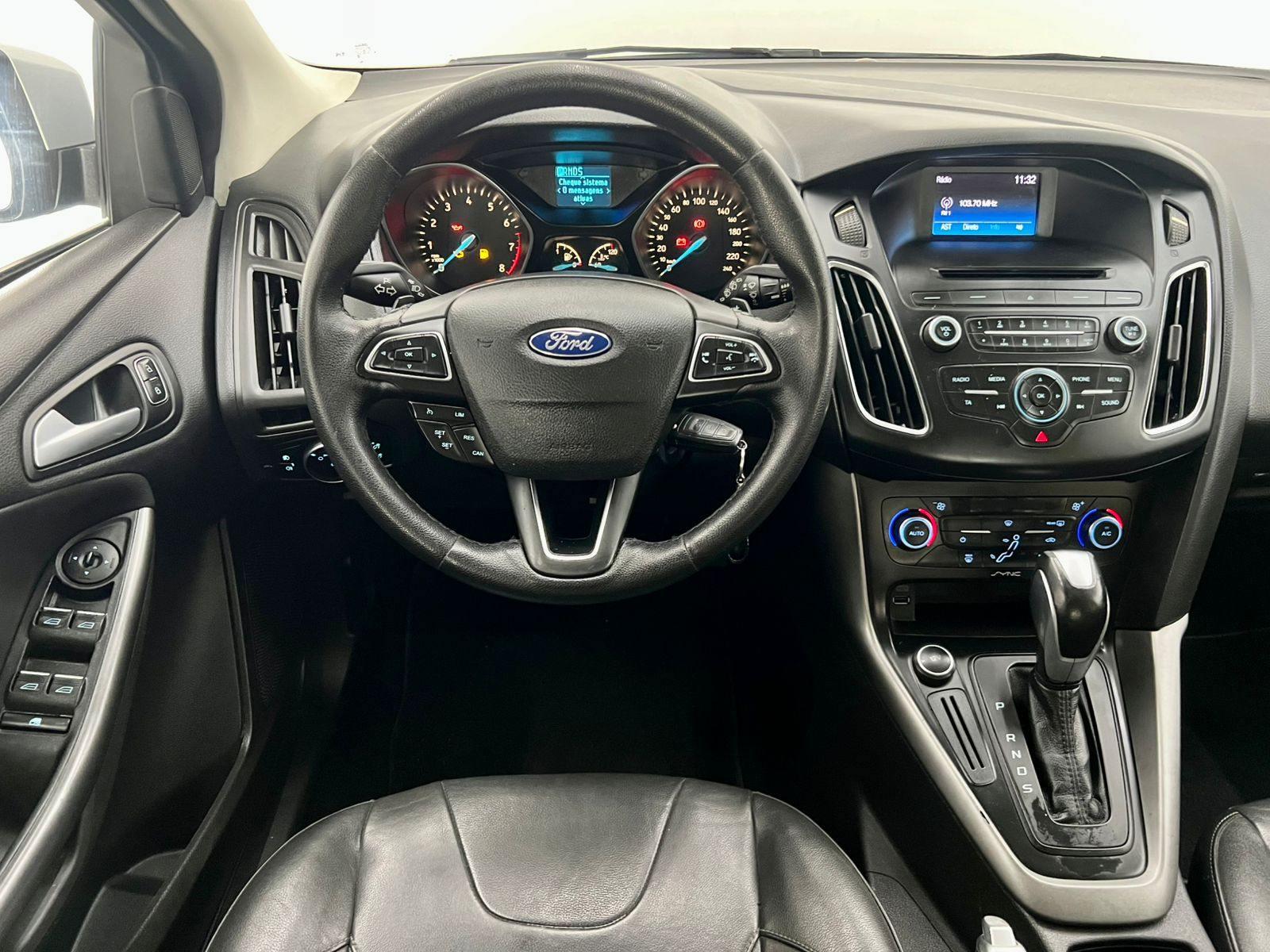 Foto número 380690 do veiculo