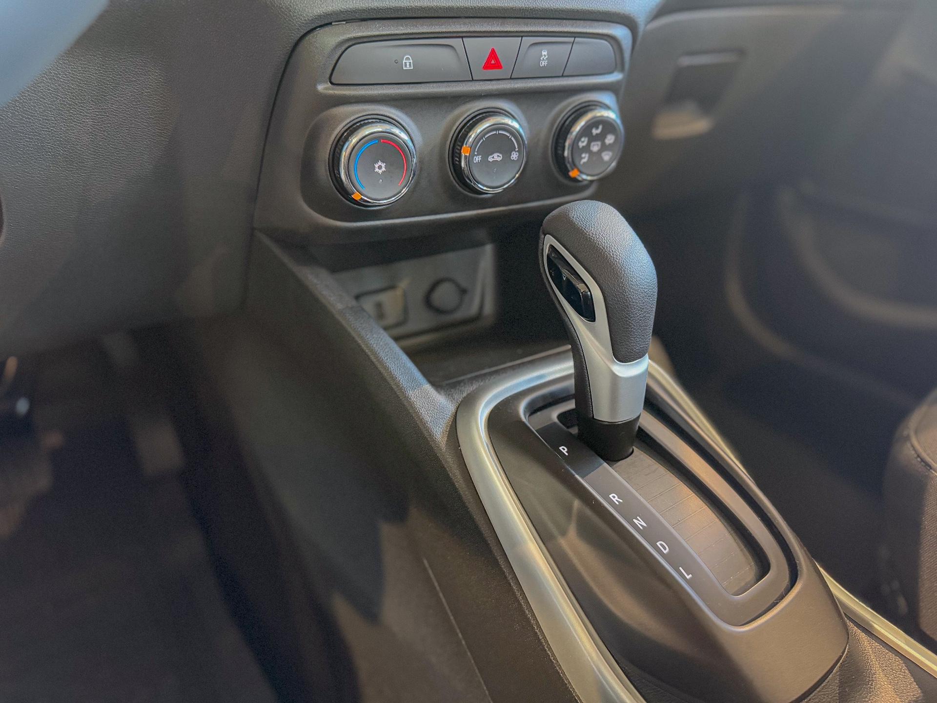 Foto número 359307 do veiculo