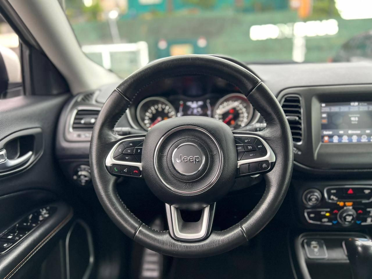 Foto número 376781 do veiculo