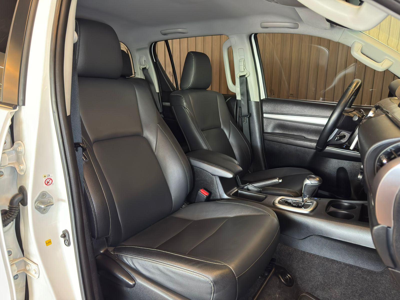 Foto número 392921 do veiculo