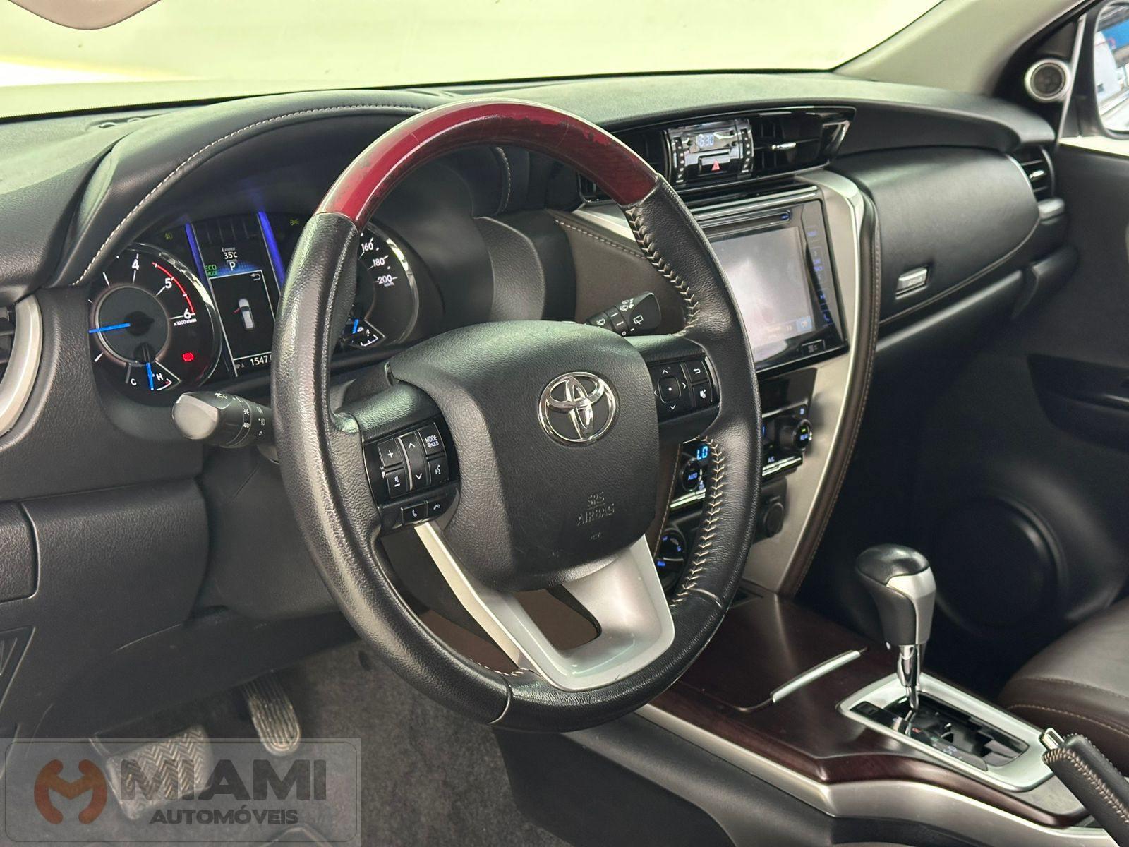 Foto número 370310 do veiculo