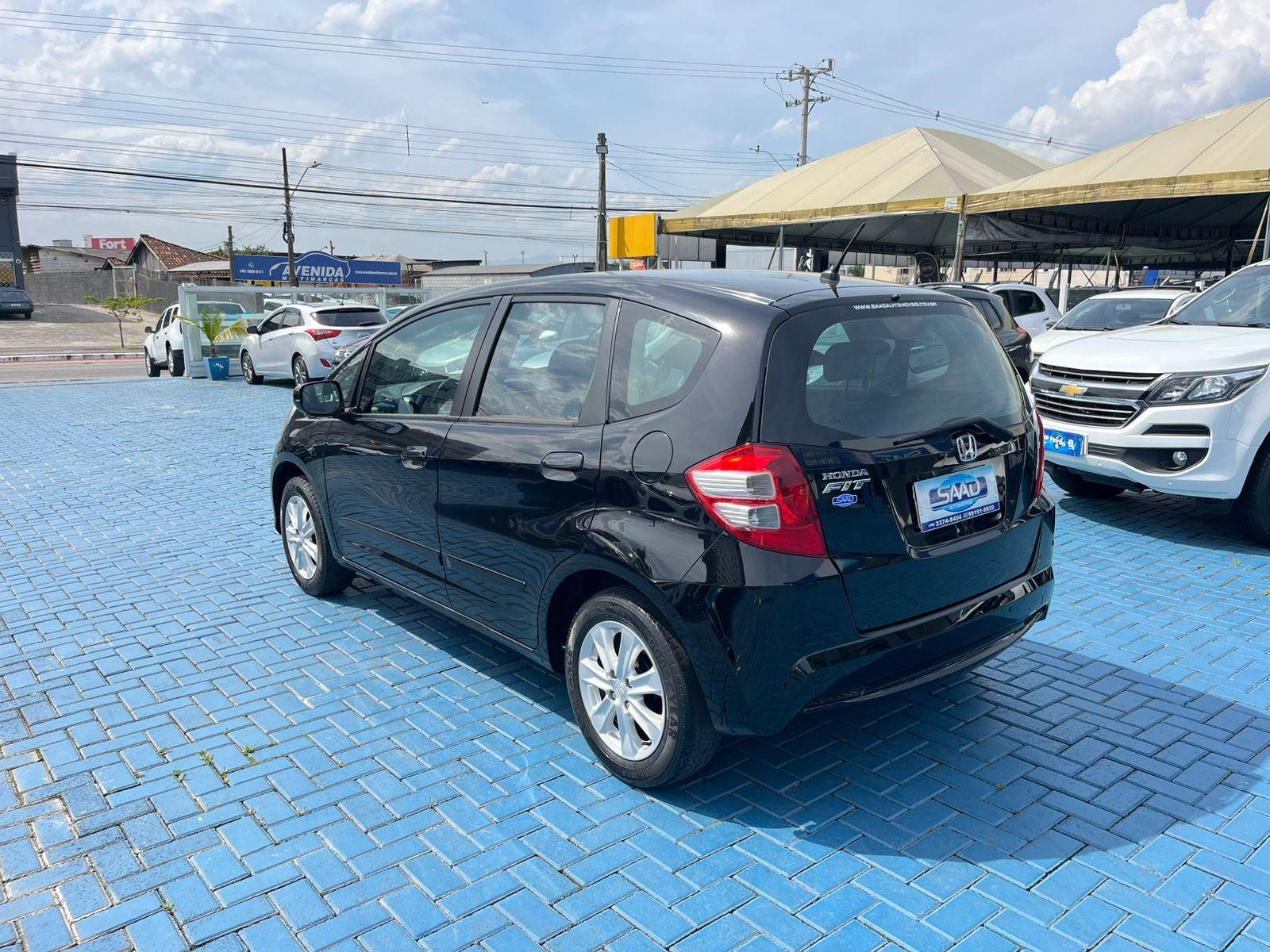 Foto número 388939 do veiculo