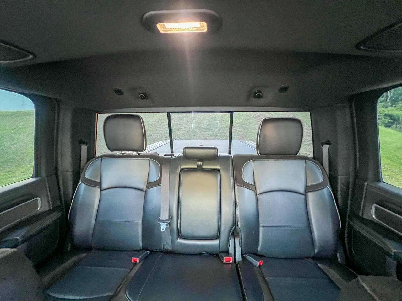 Foto número 366085 do veiculo