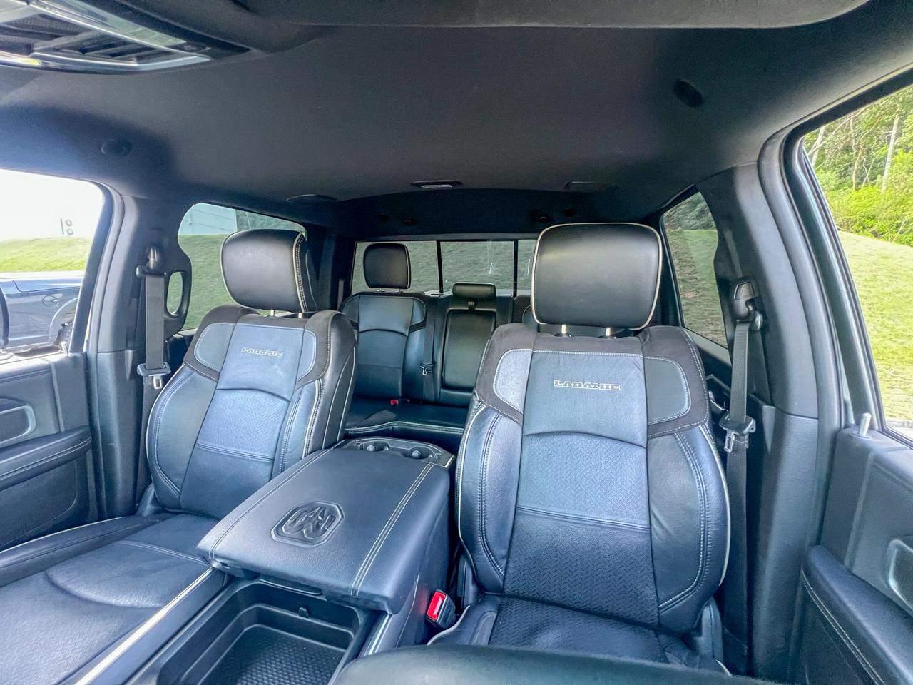 Foto número 366083 do veiculo