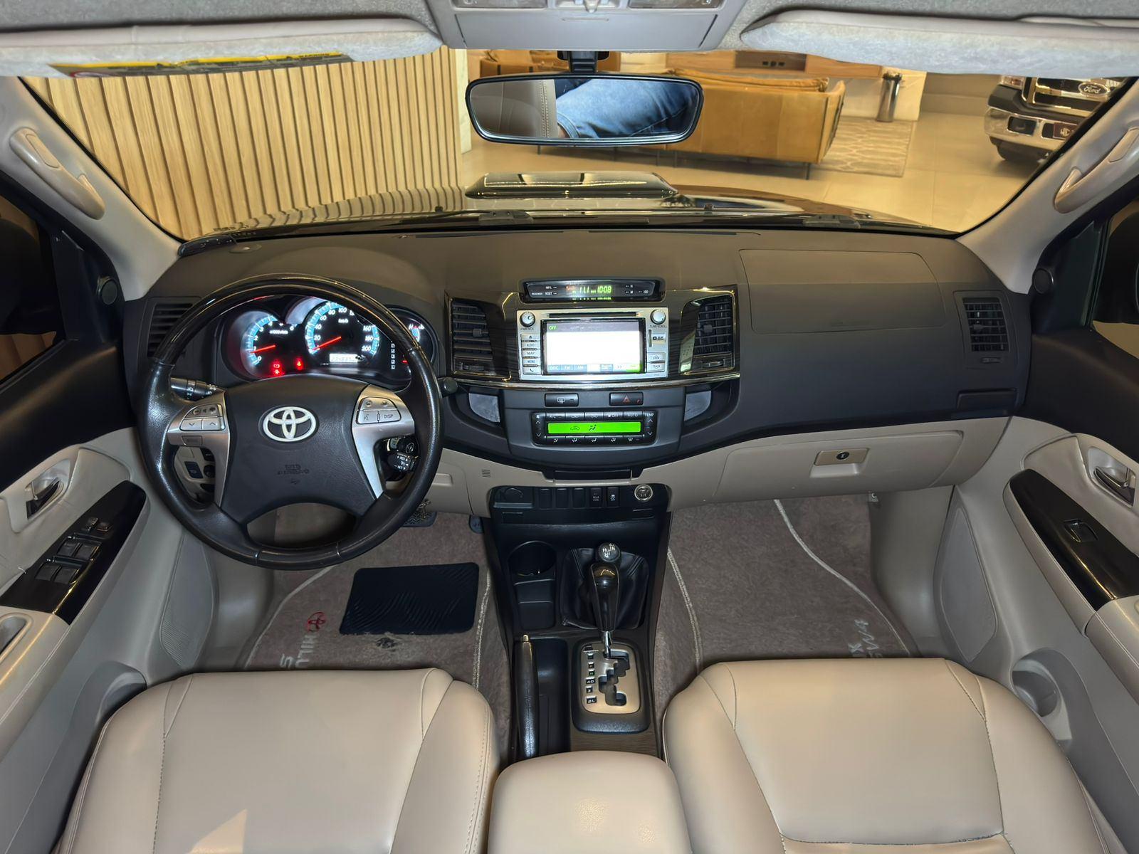 Foto número 379996 do veiculo