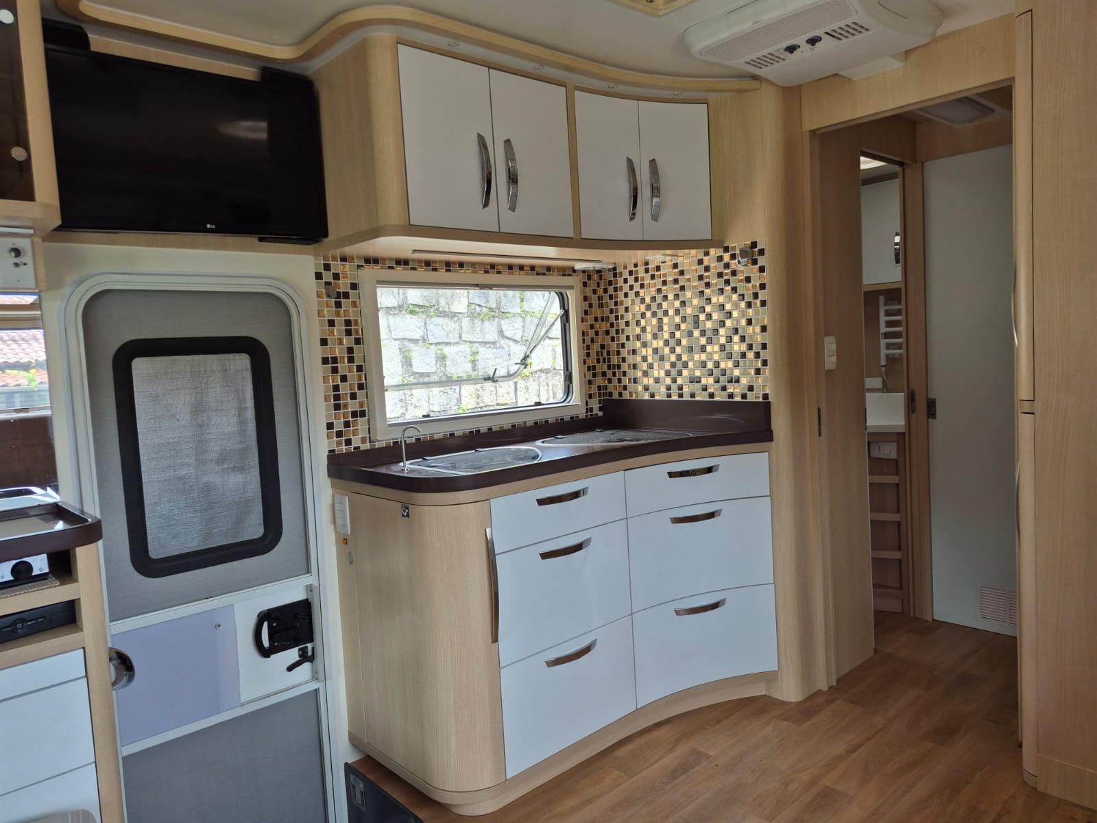 Foto número 366598 do veiculo