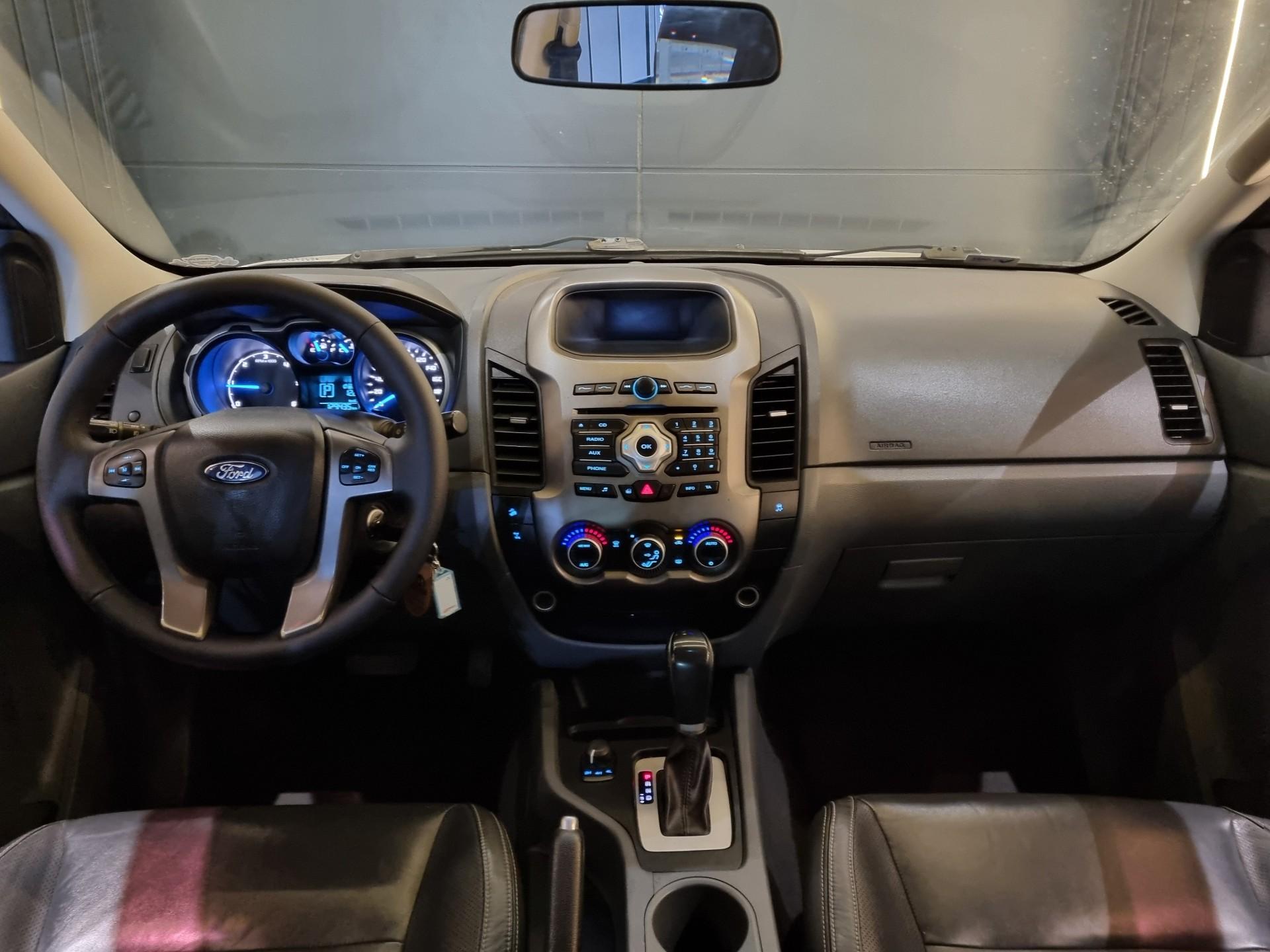 Foto número 388568 do veiculo