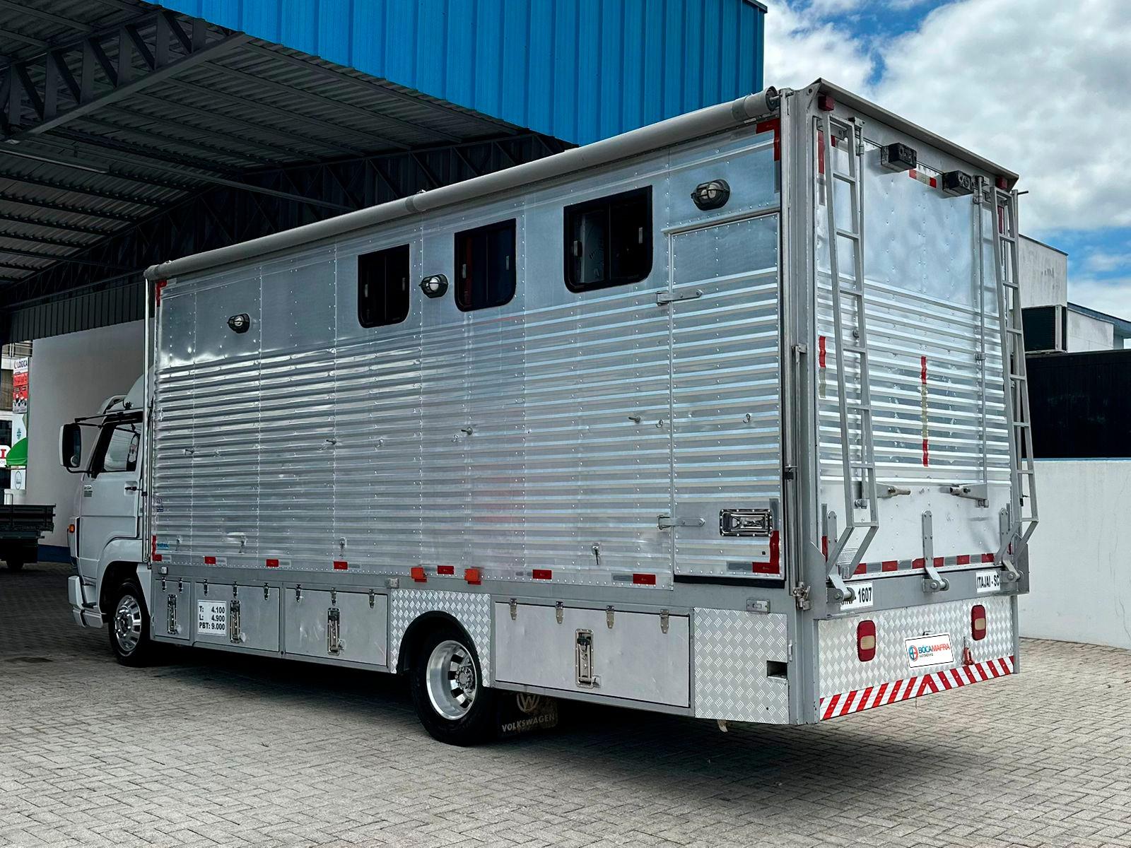 Foto número 393006 do veiculo