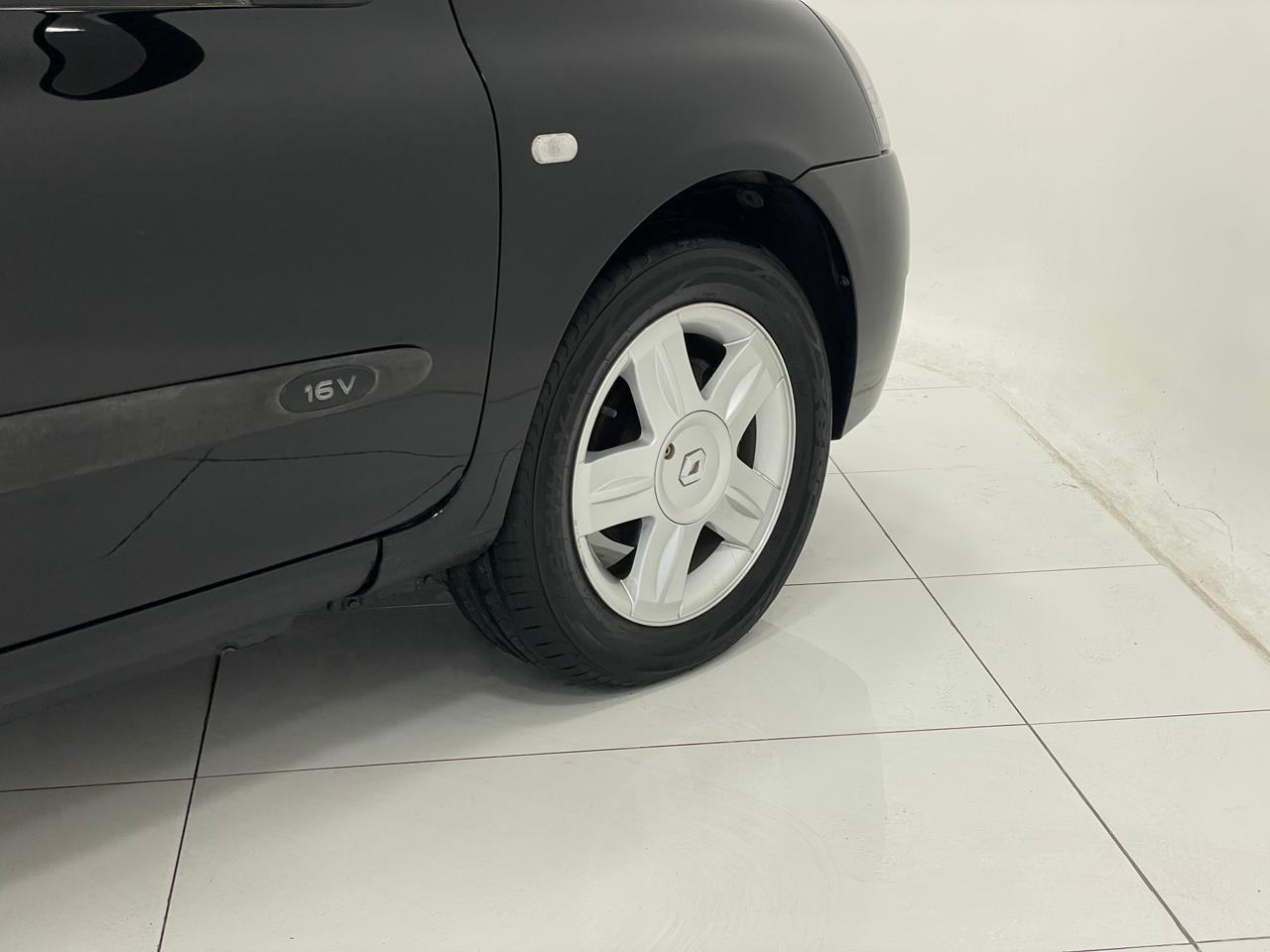 Foto número 389819 do veiculo