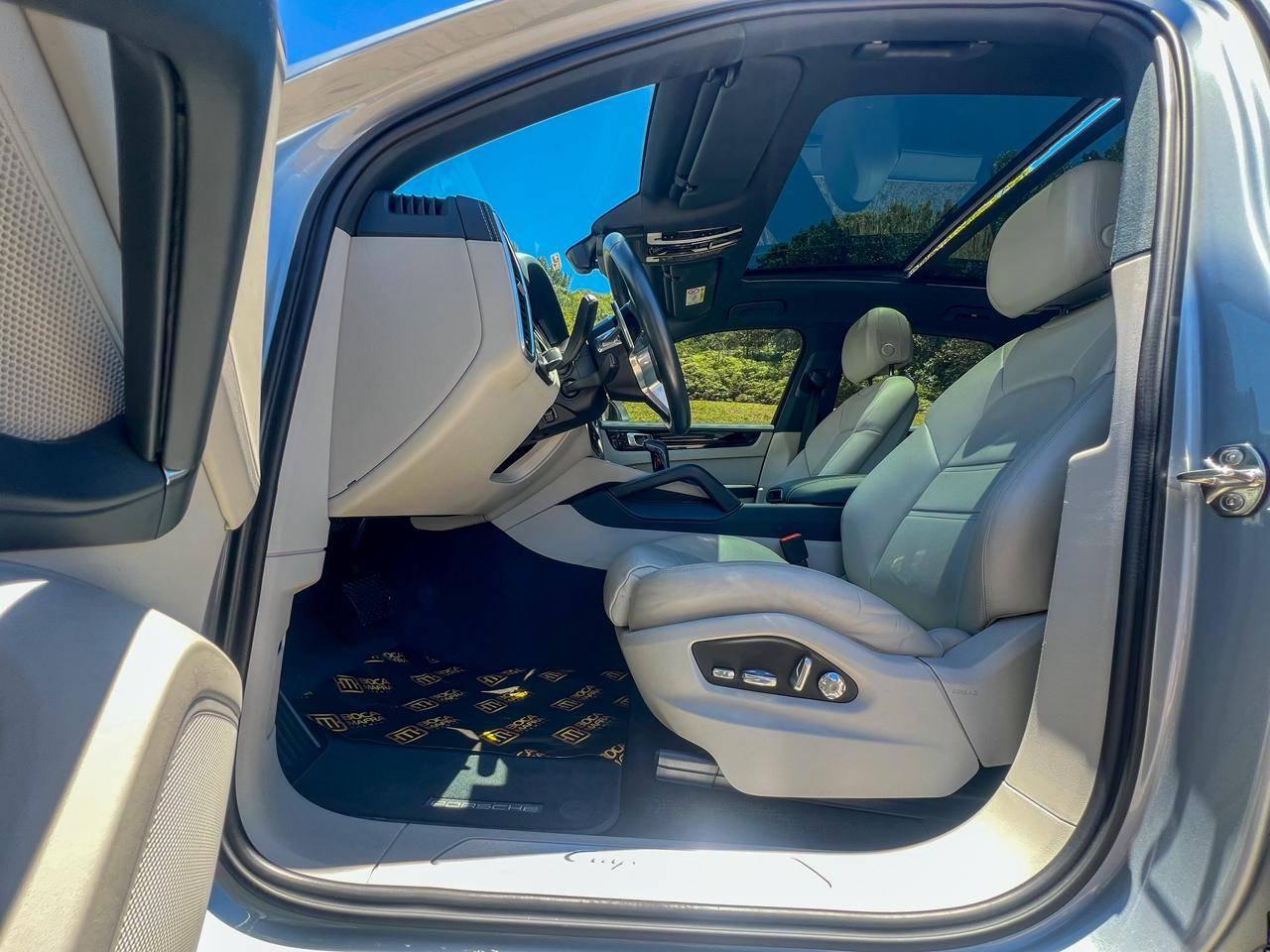 Foto número 385348 do veiculo