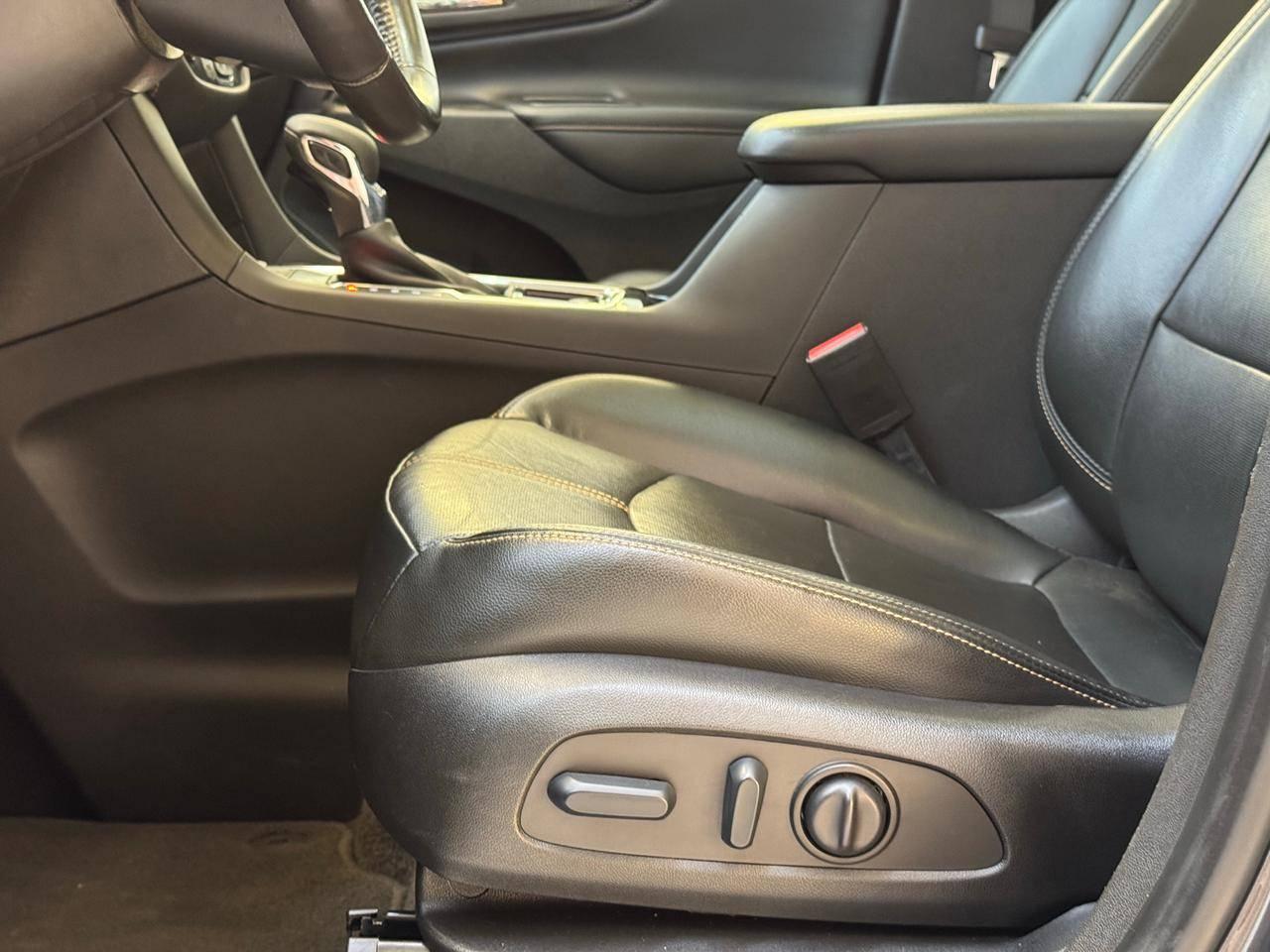 Foto número 363809 do veiculo