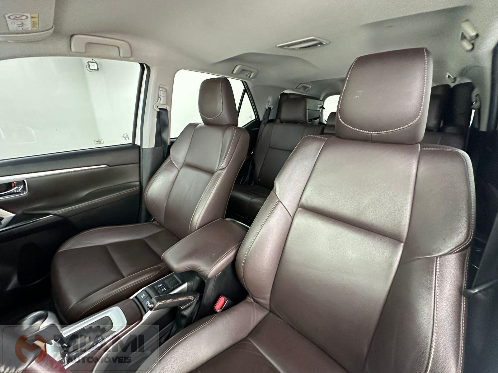 Foto número 370317 do veiculo