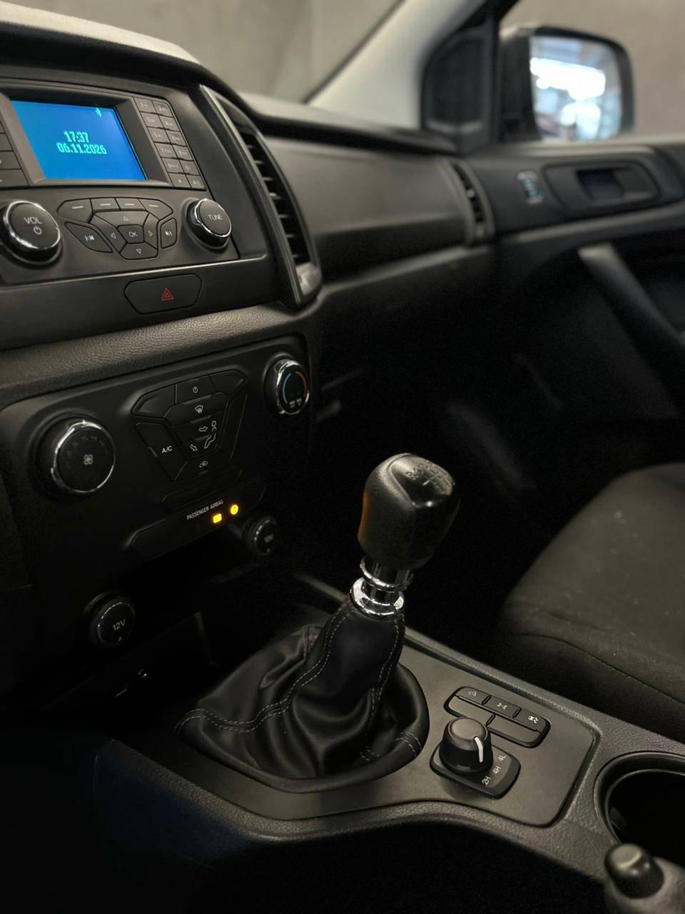 Foto número 368116 do veiculo