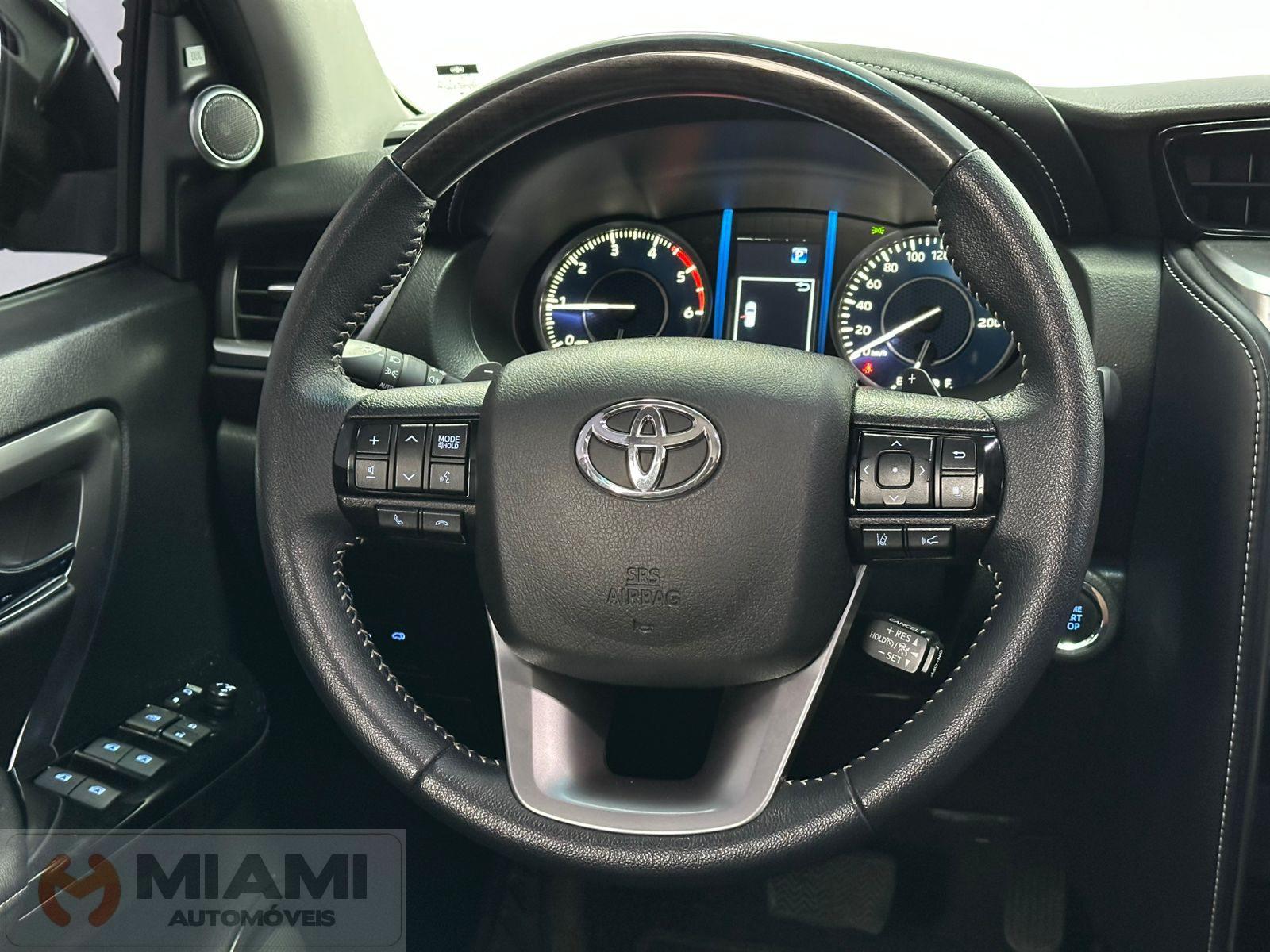 Foto número 397896 do veiculo