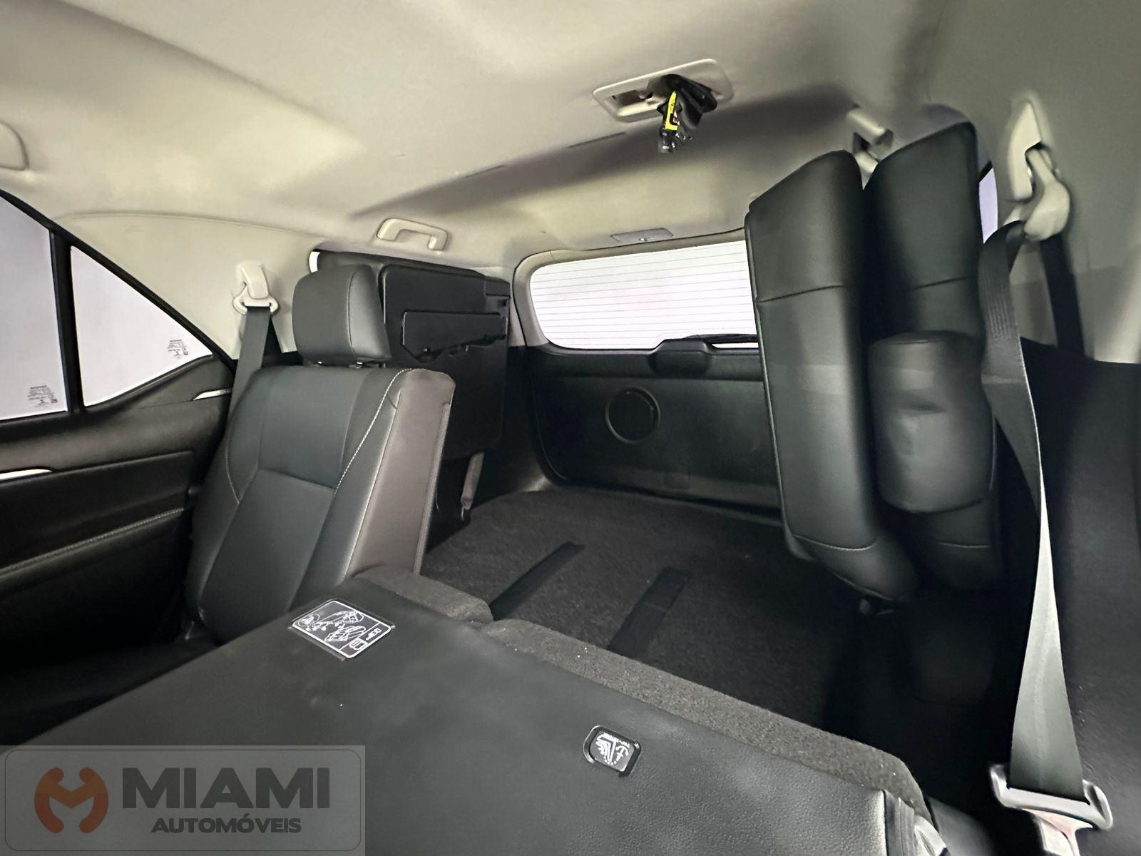 Foto número 397904 do veiculo