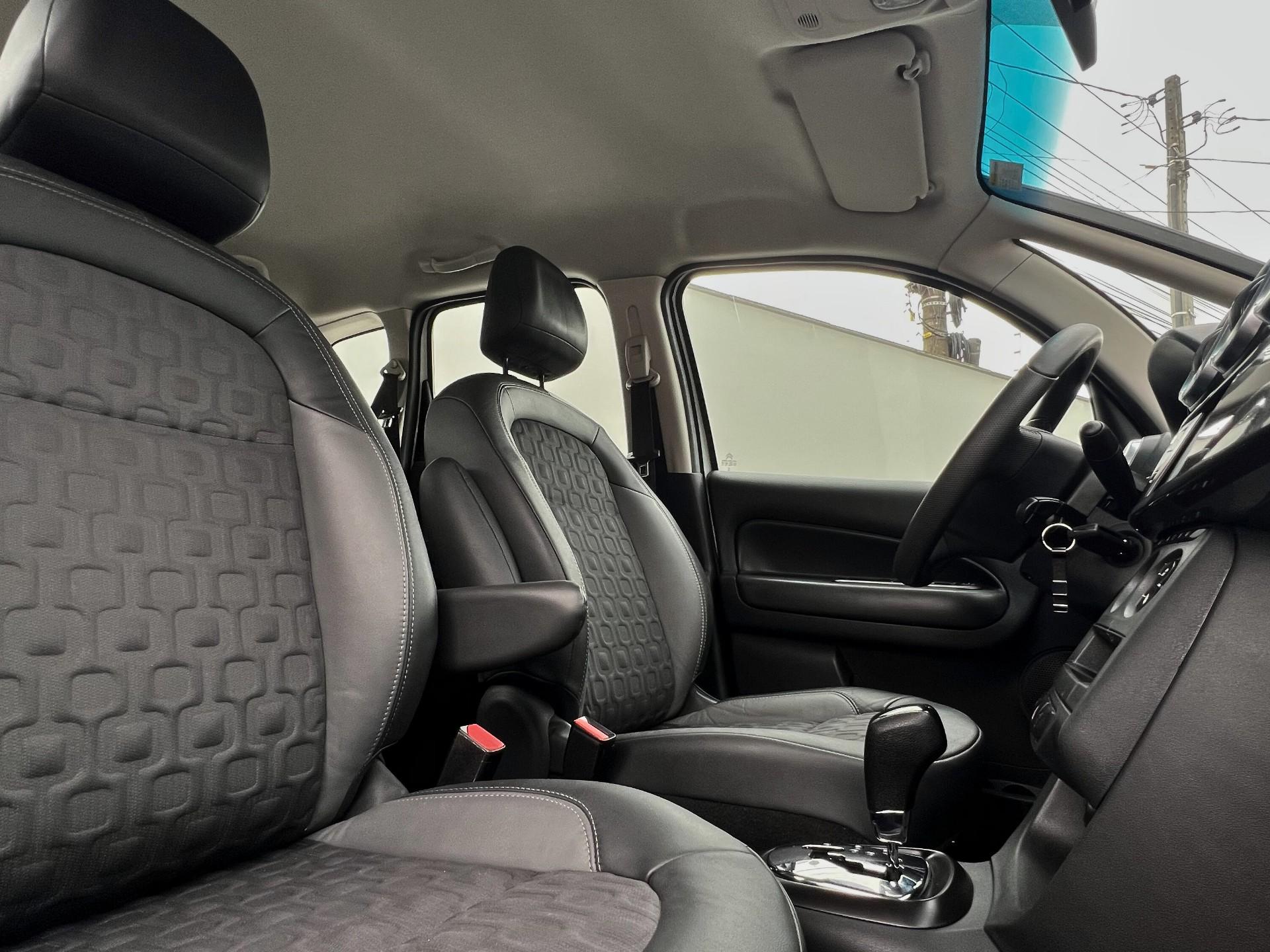 Foto número 398886 do veiculo