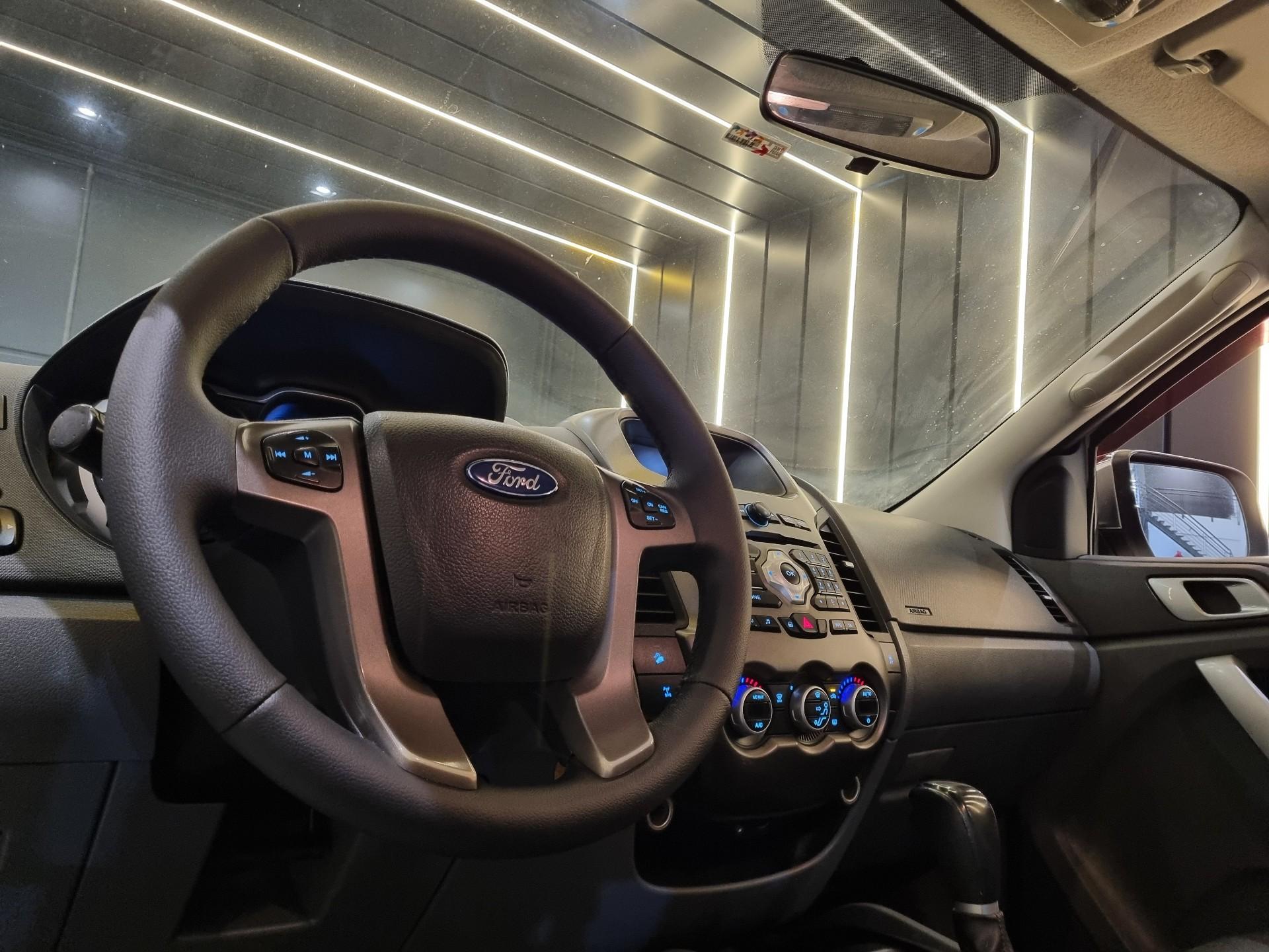 Foto número 388572 do veiculo