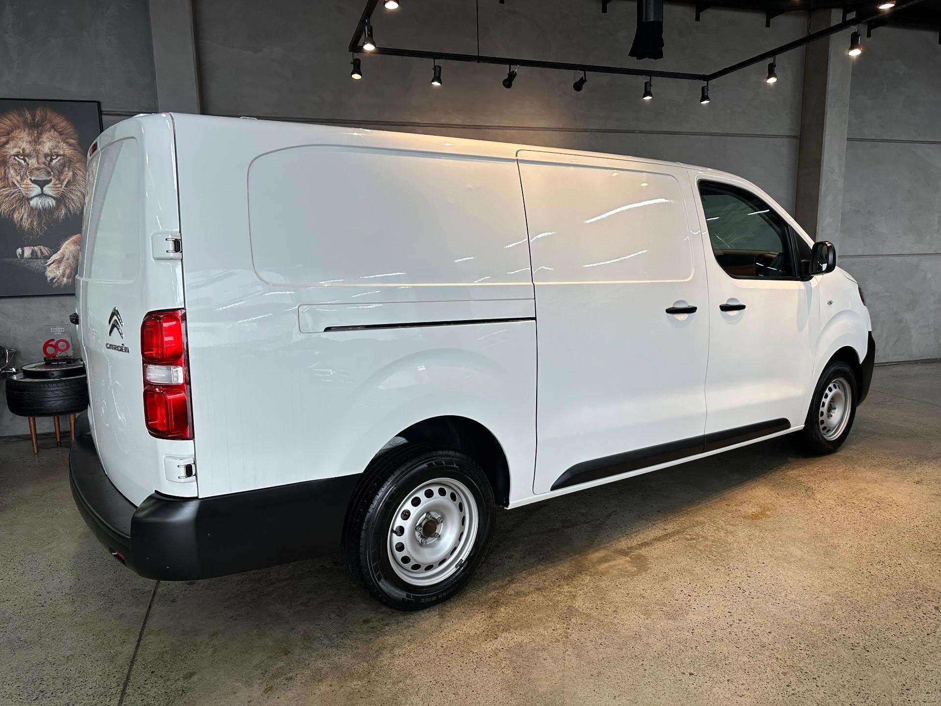 Foto número 396832 do veiculo