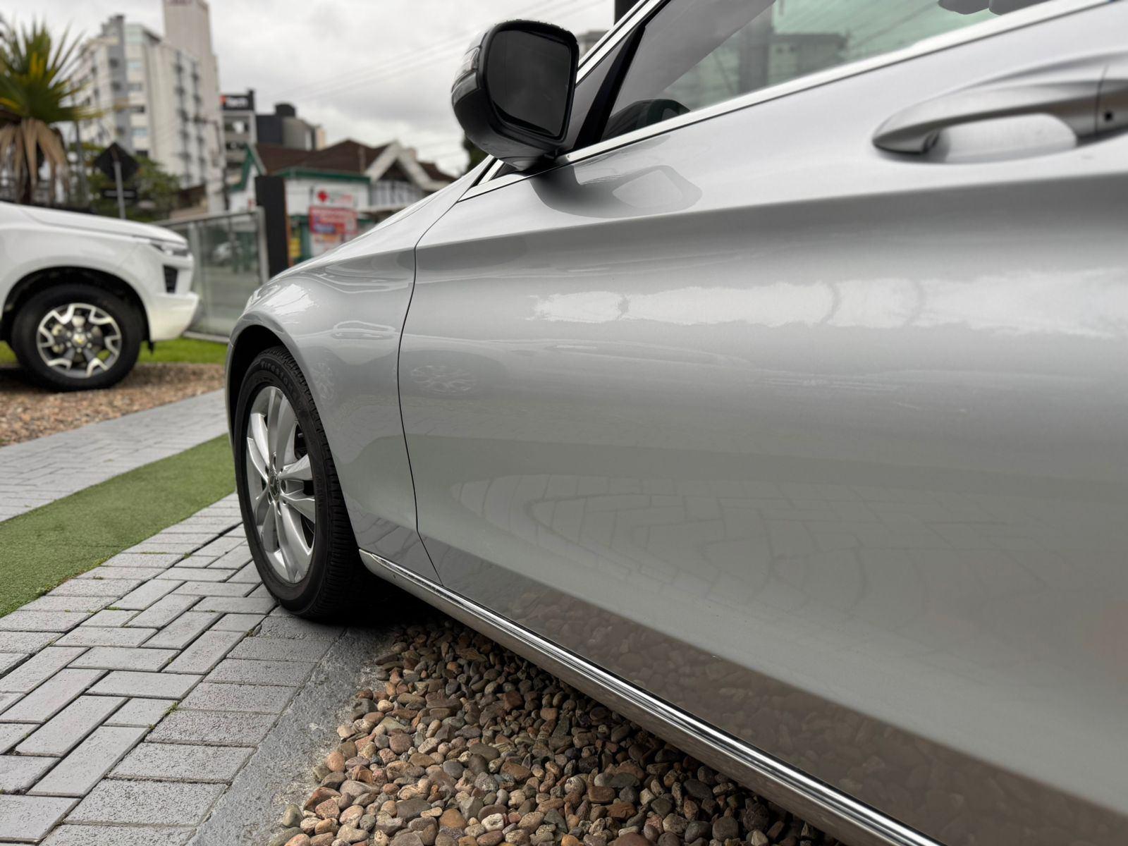 Foto número 396646 do veiculo