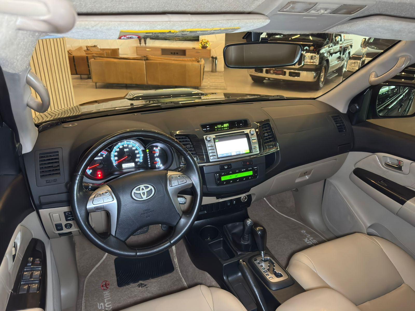 Foto número 380008 do veiculo