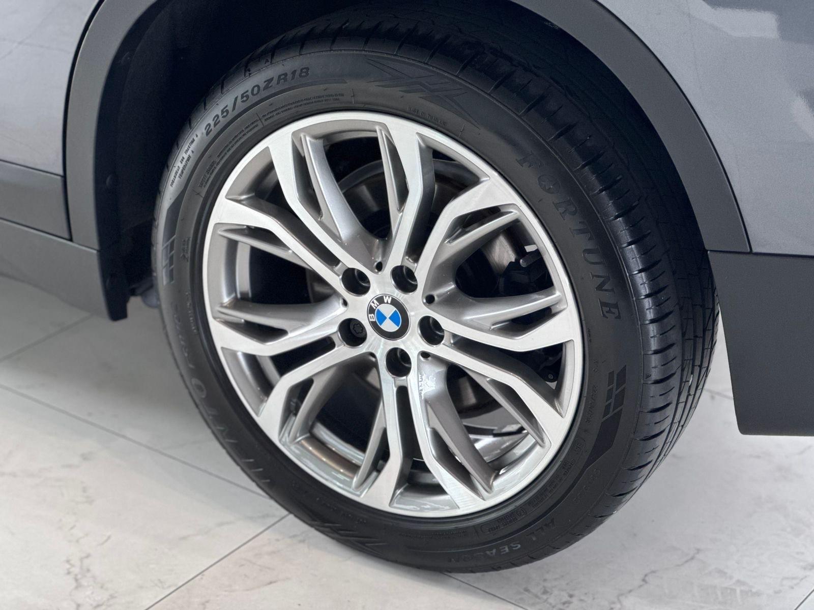 Foto número 388758 do veiculo