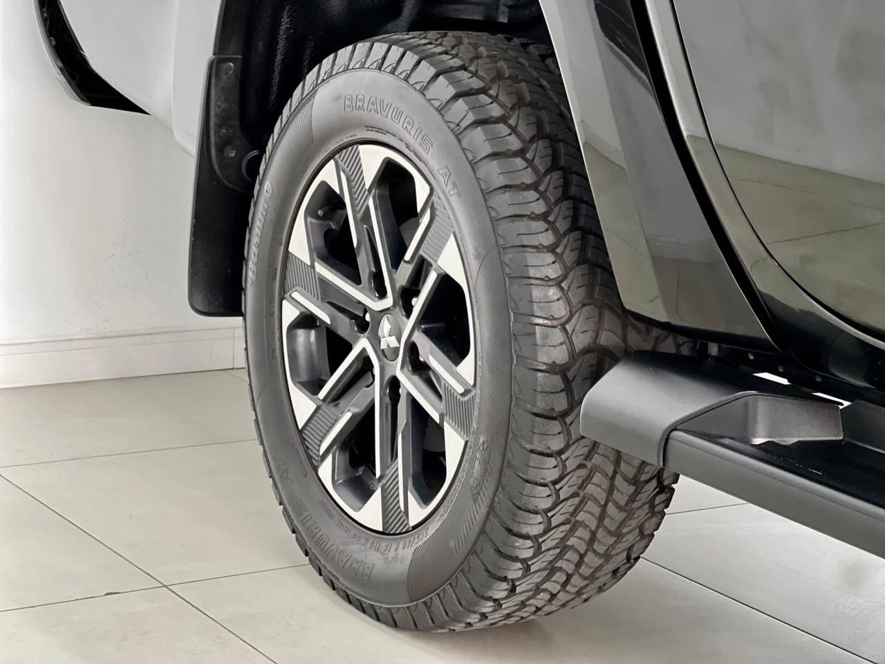 Foto número 380704 do veiculo