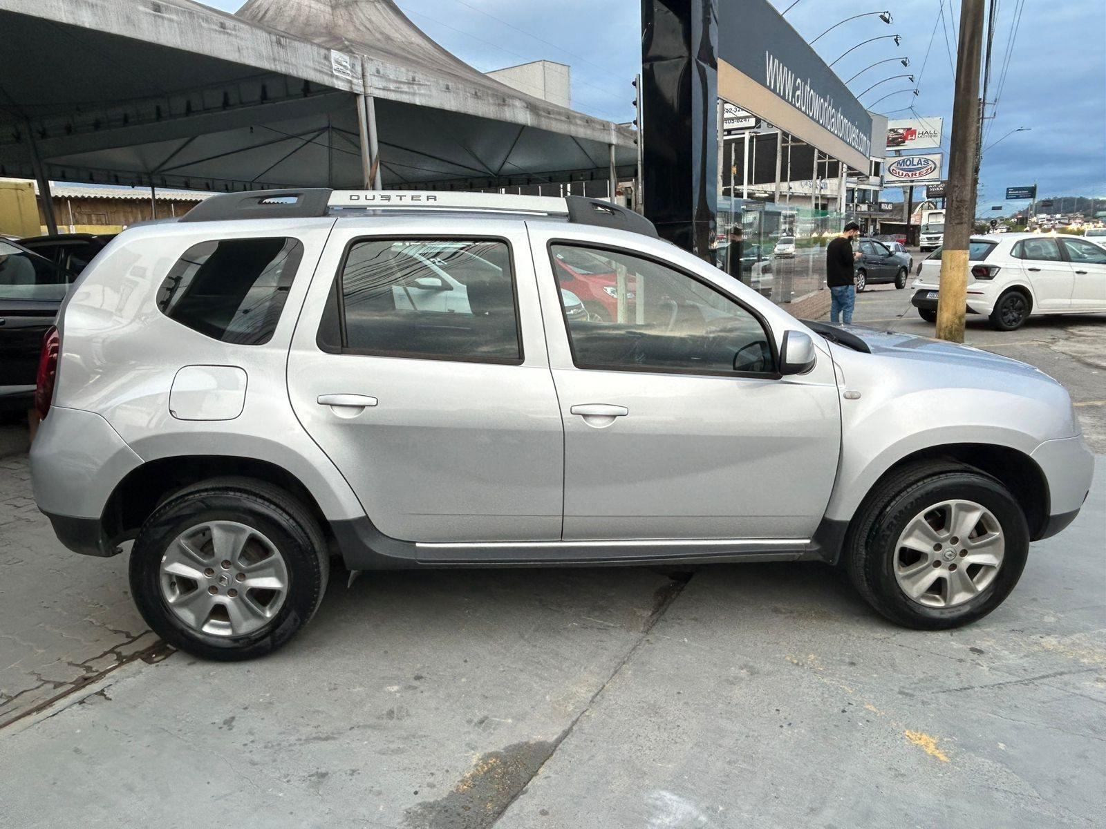 Foto número 368103 do veiculo