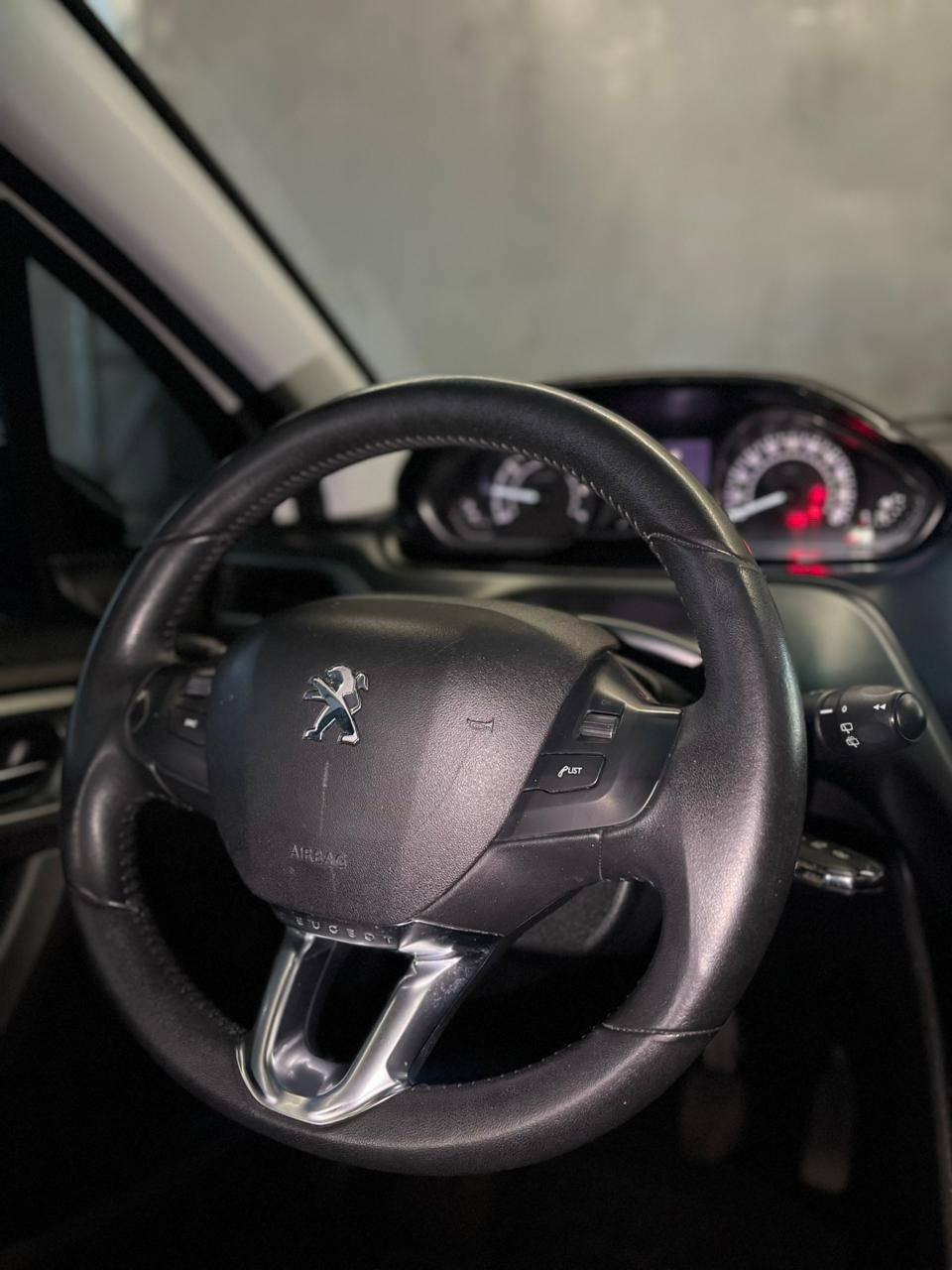 Foto número 369684 do veiculo