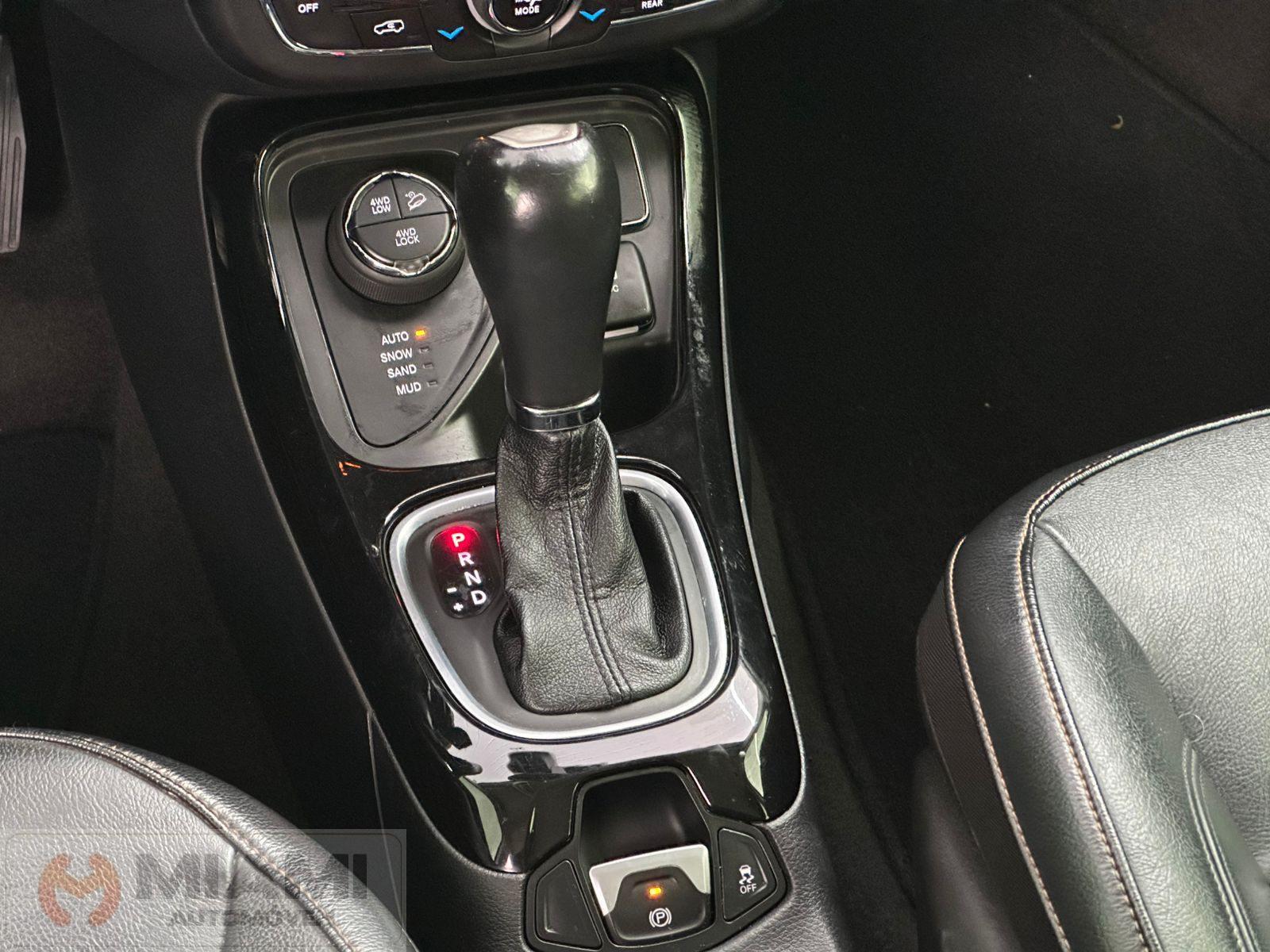 Foto número 375483 do veiculo