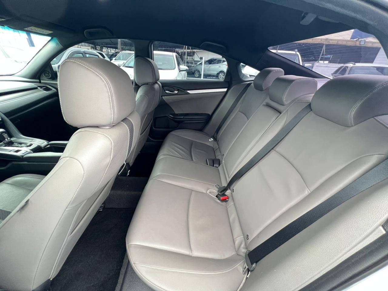 Foto número 388965 do veiculo