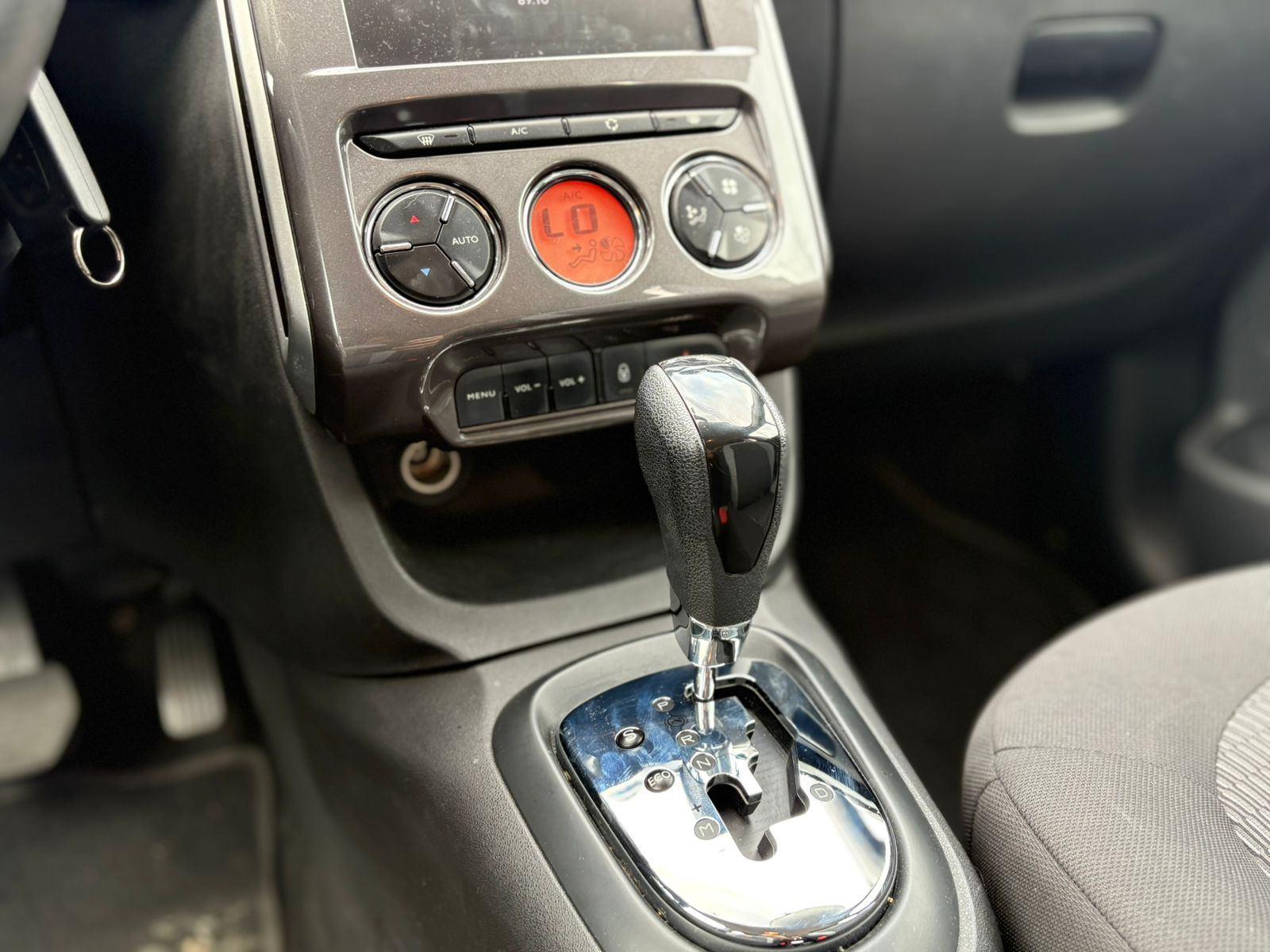 Foto número 373156 do veiculo