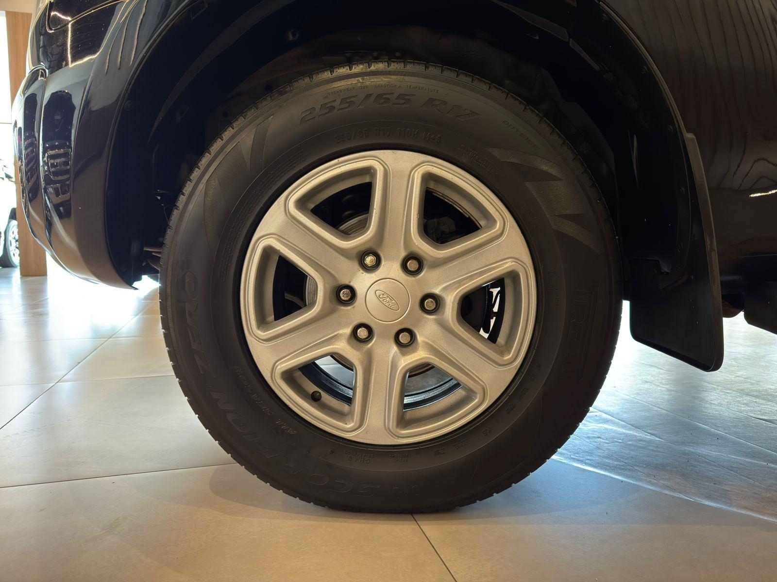 Foto número 390939 do veiculo