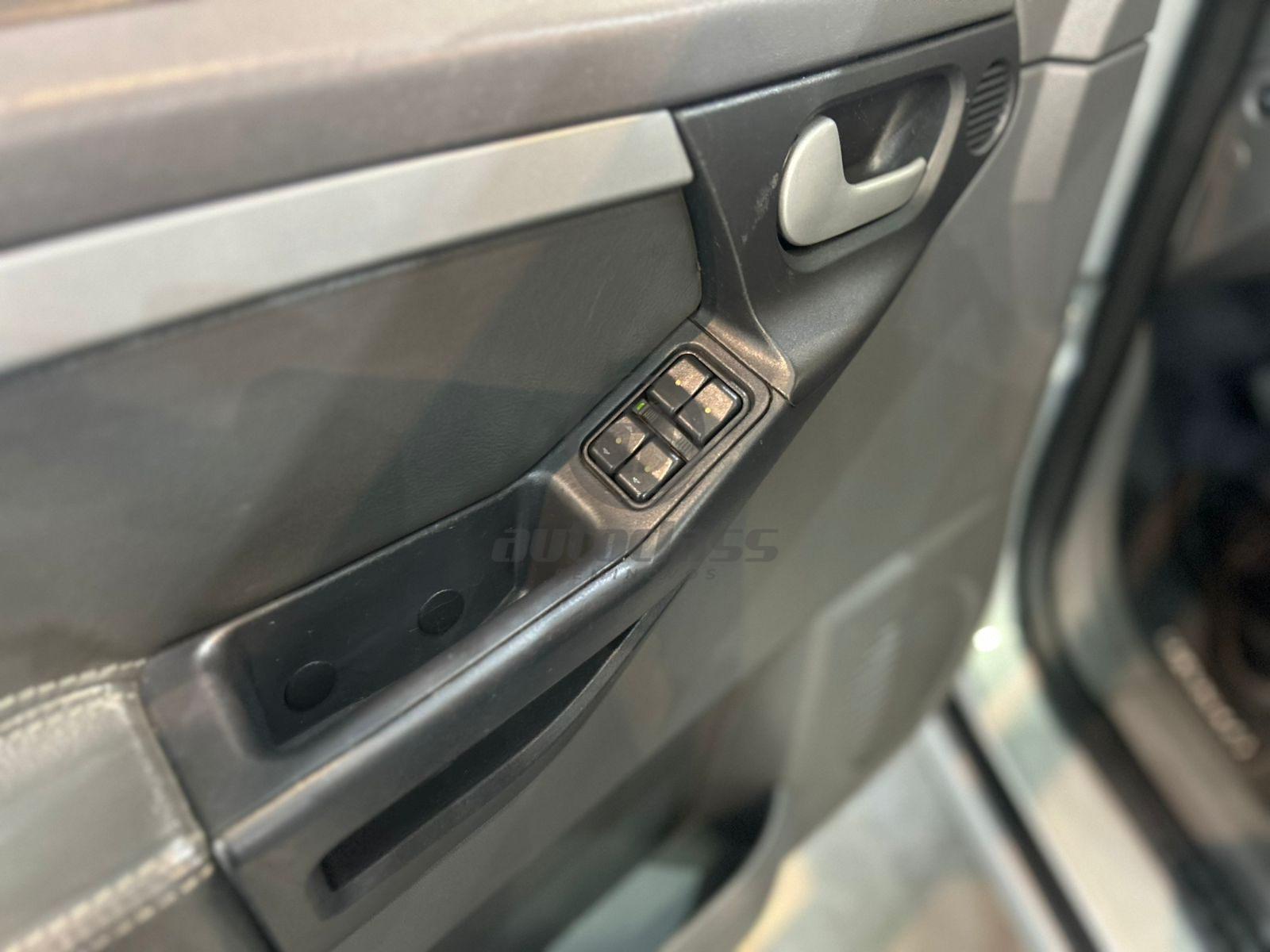 Foto número 386785 do veiculo