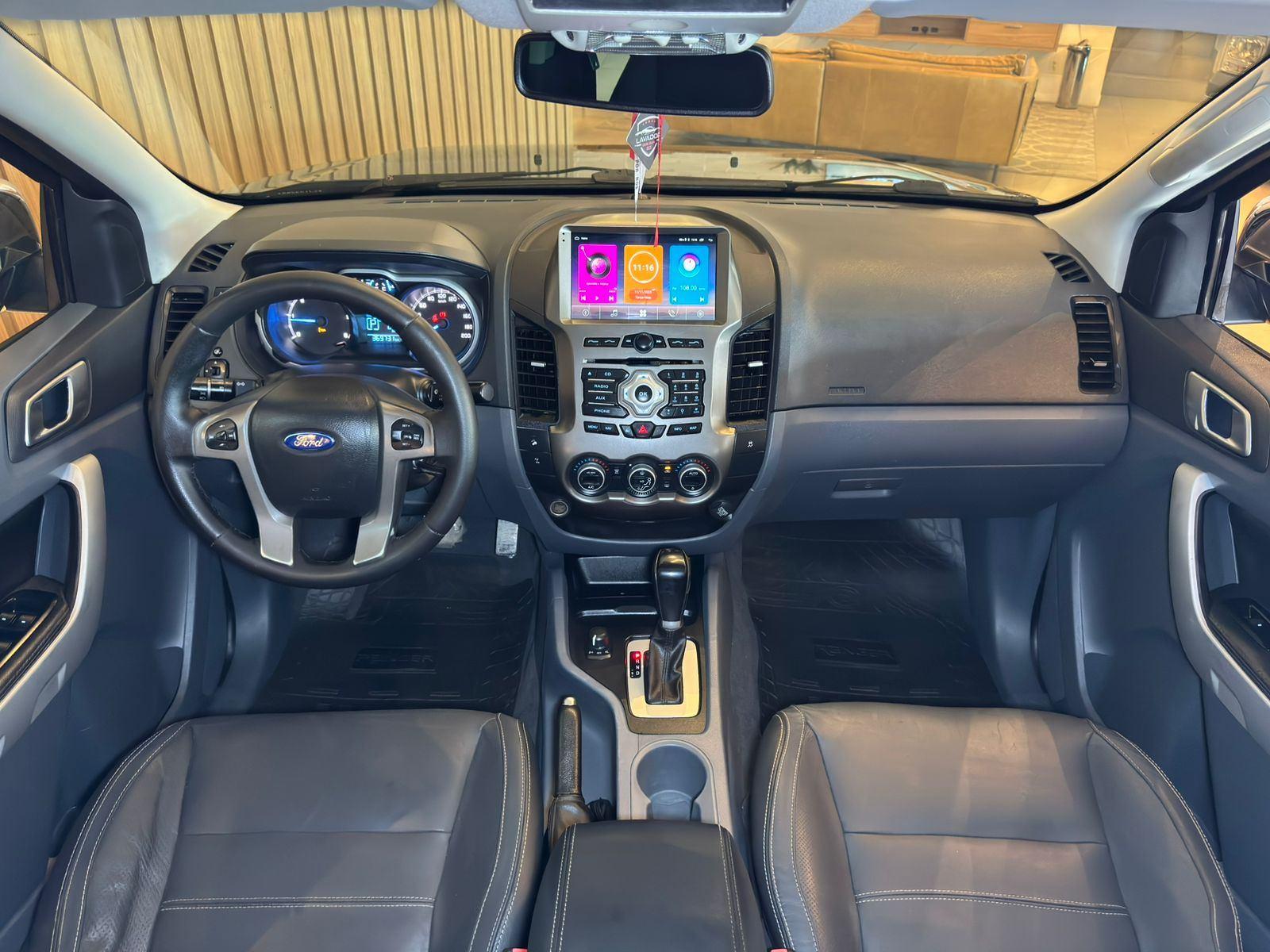 Foto número 390914 do veiculo