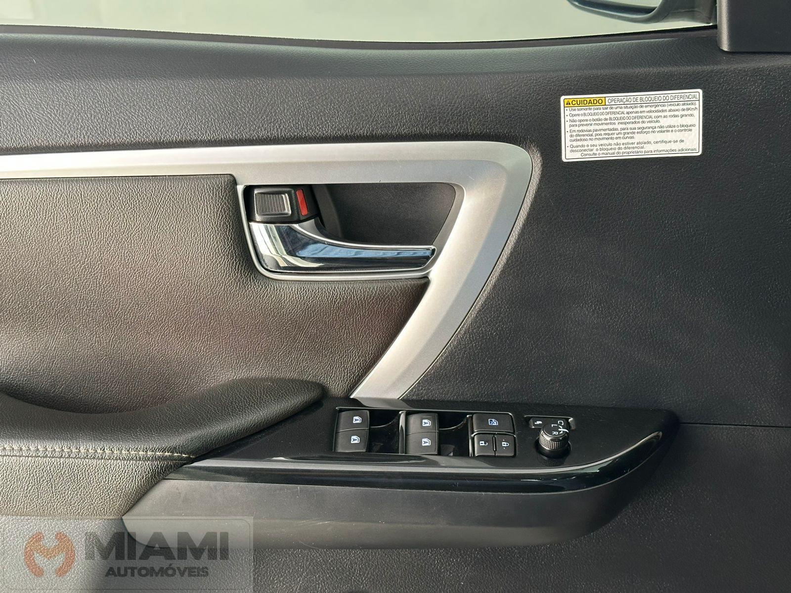 Foto número 370309 do veiculo