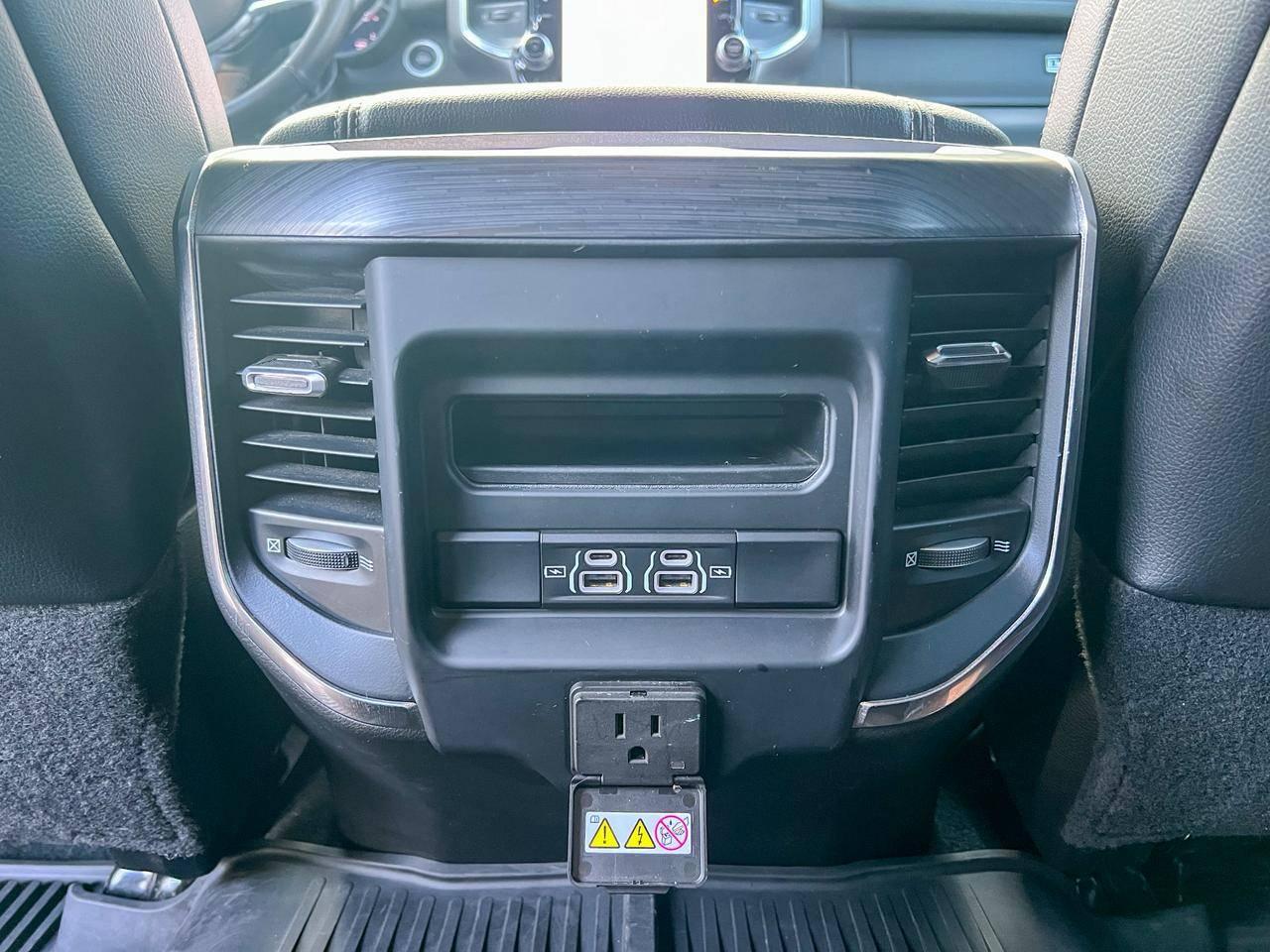 Foto número 366084 do veiculo